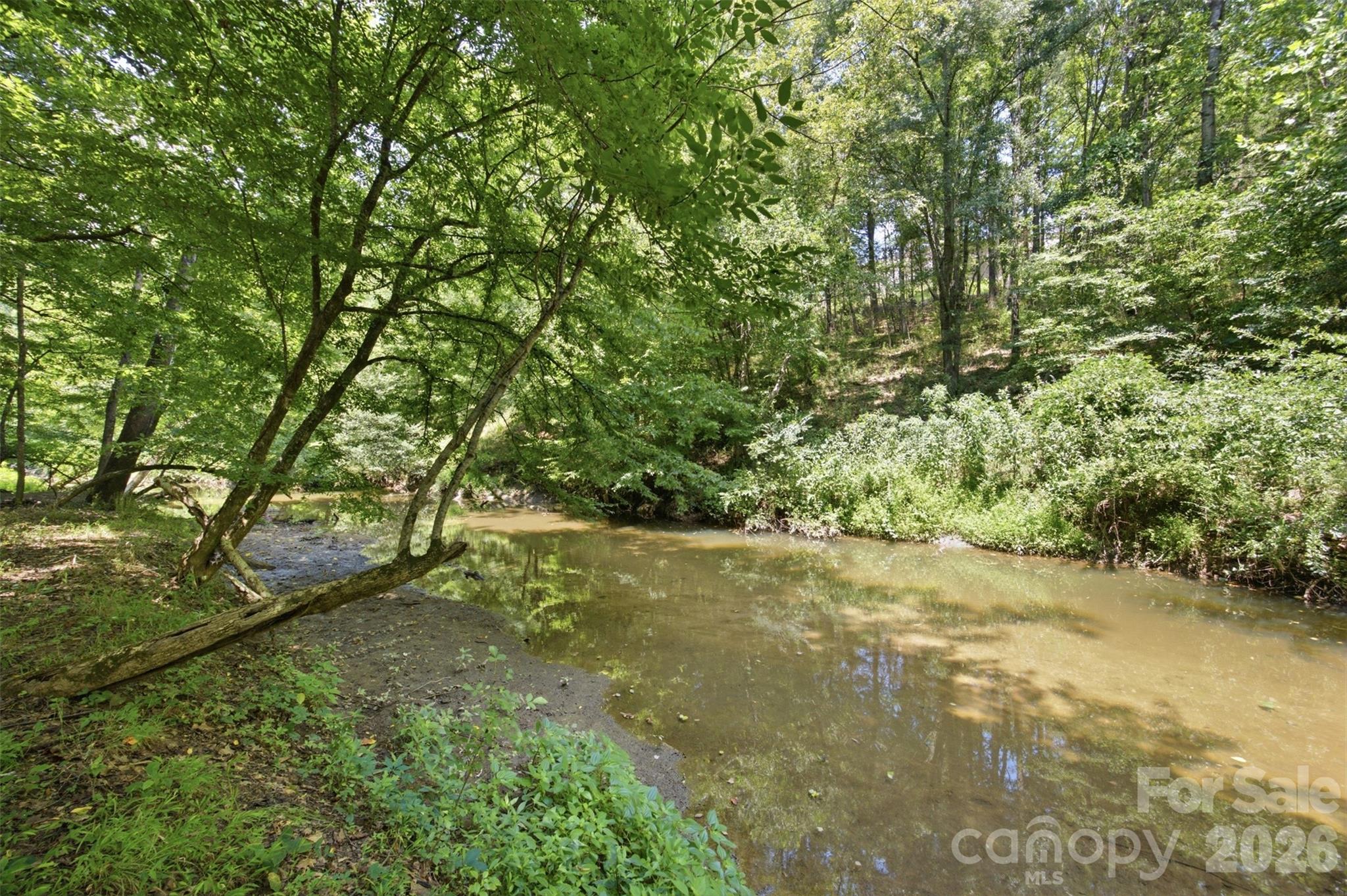 528 Stuart Ridge Property Photo 41