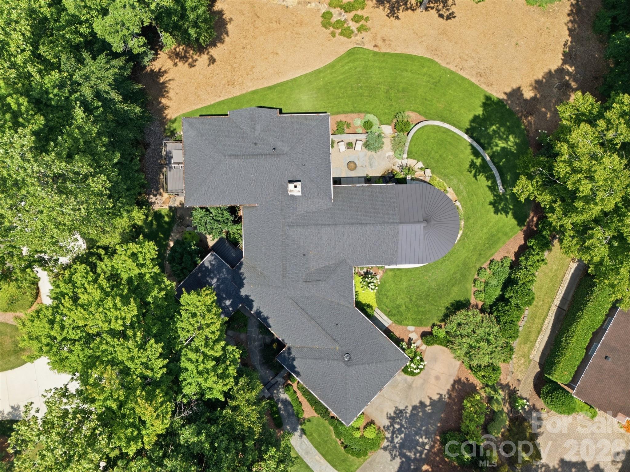 528 Stuart Ridge Property Photo 44