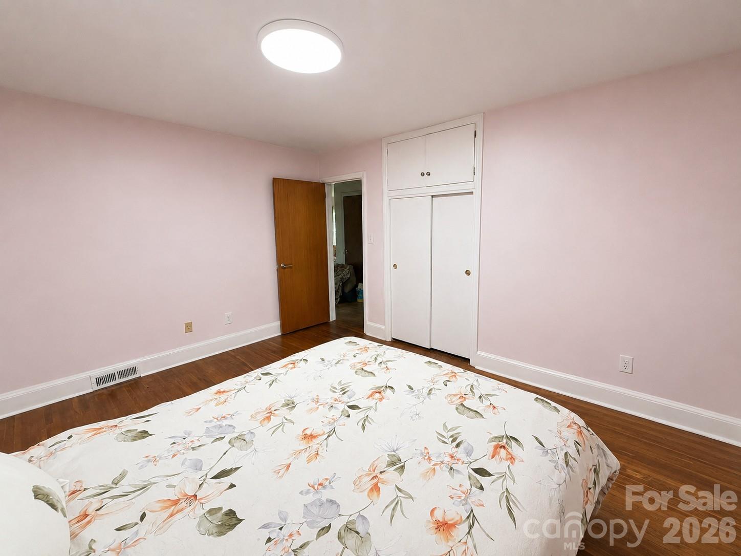 1327 Dresden Drive Property Photo 18