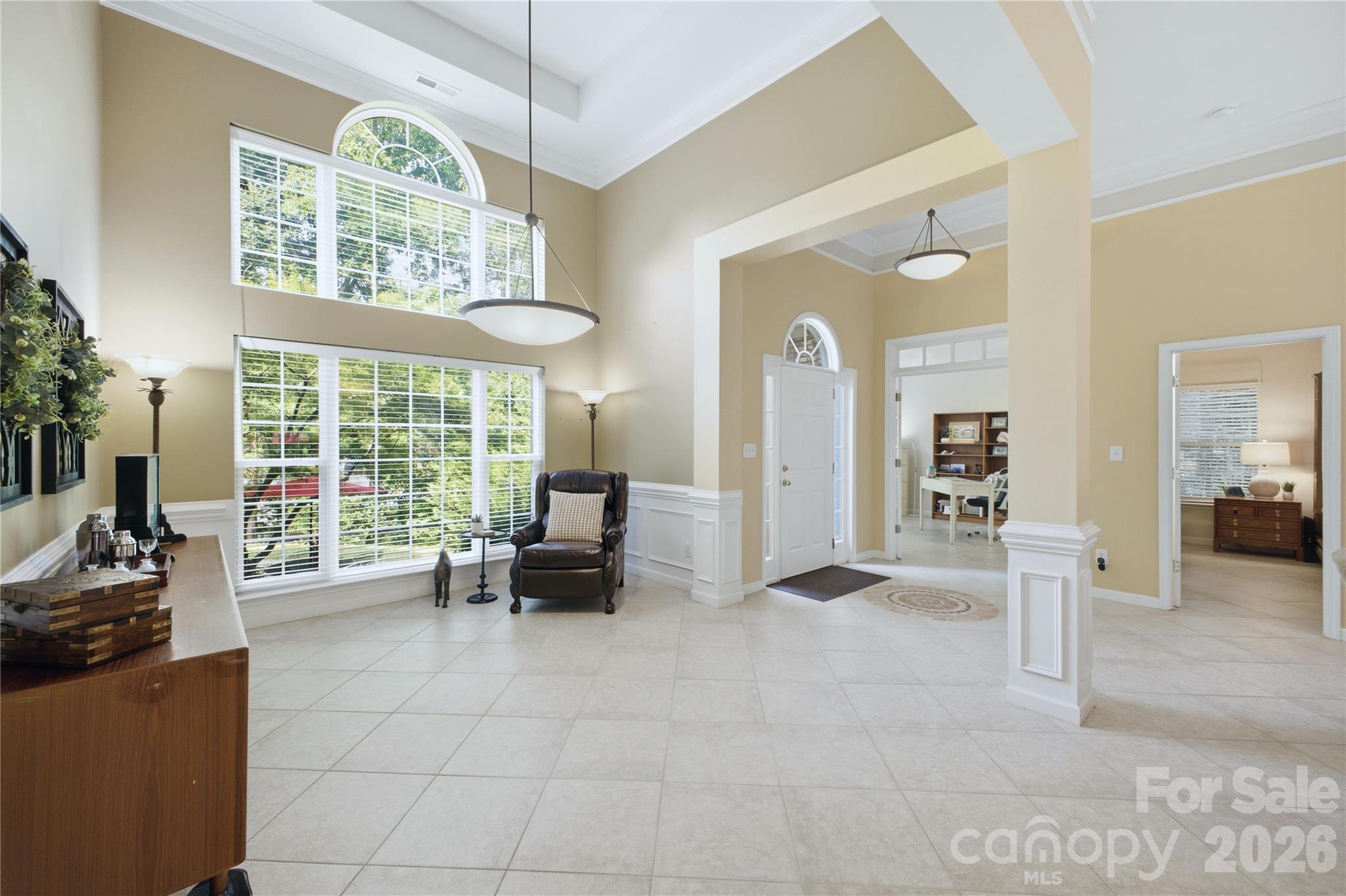 136 Edge Hill Drive Property Photo 8