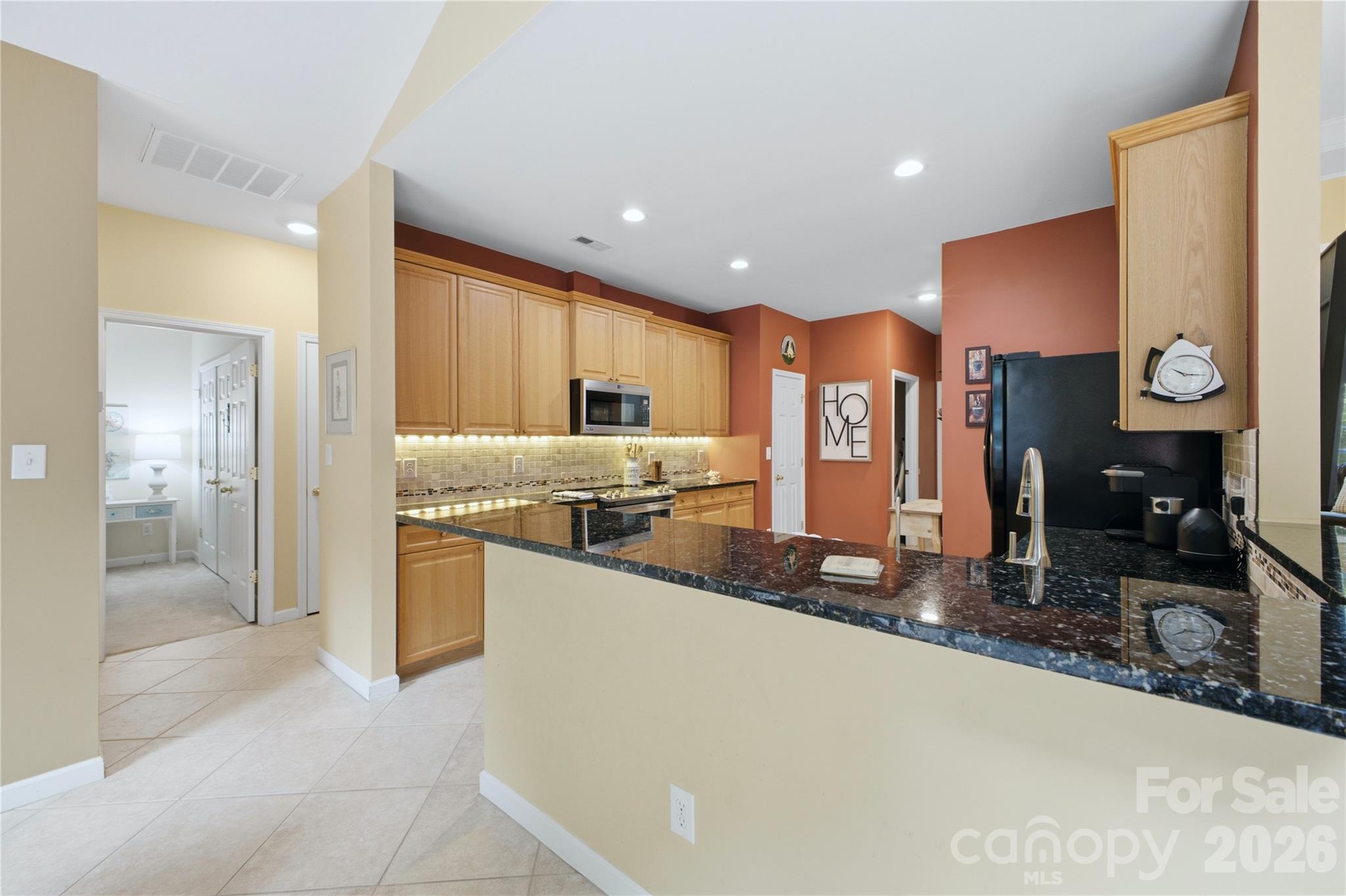 136 Edge Hill Drive Property Photo 16