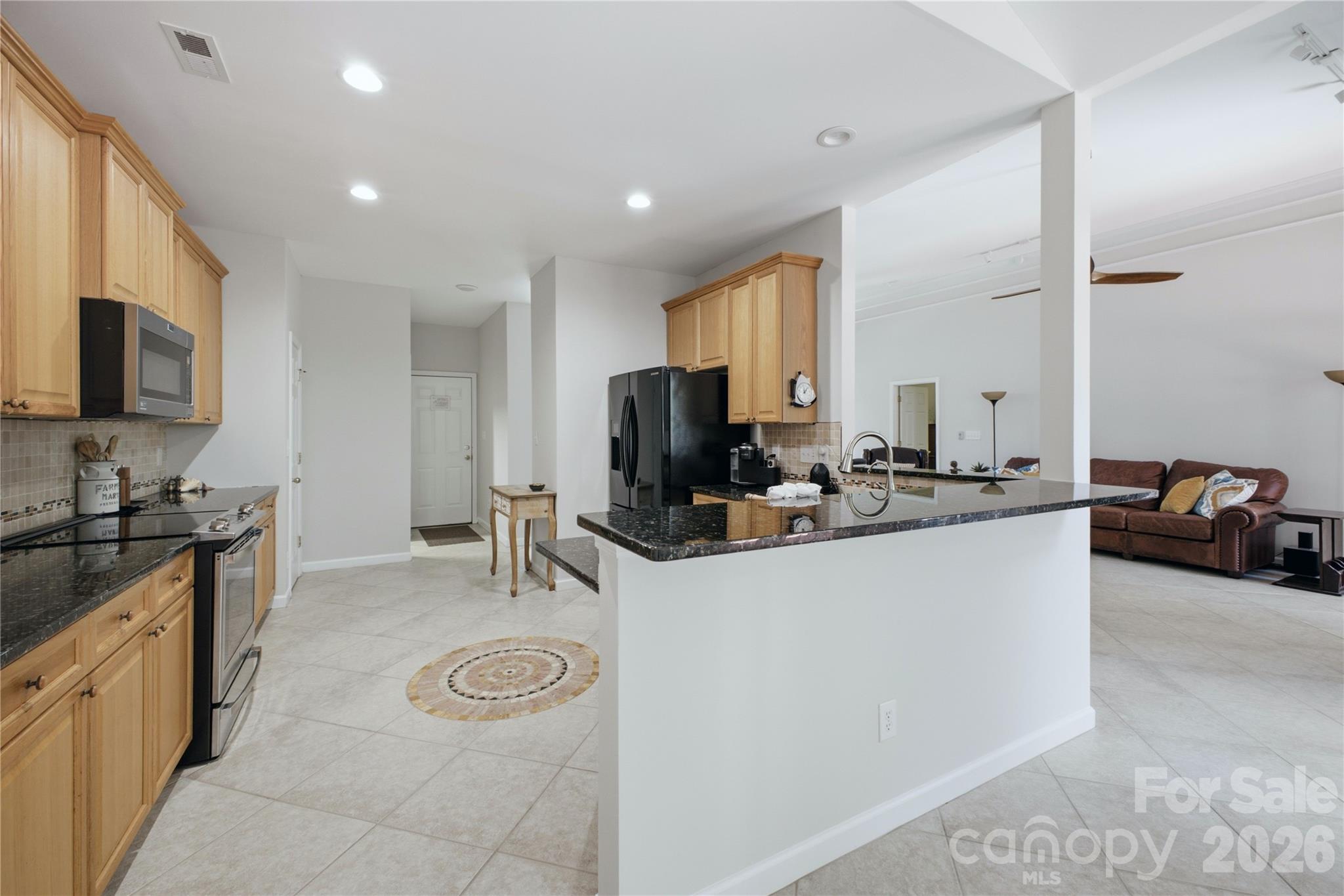 136 Edge Hill Drive Property Photo 16