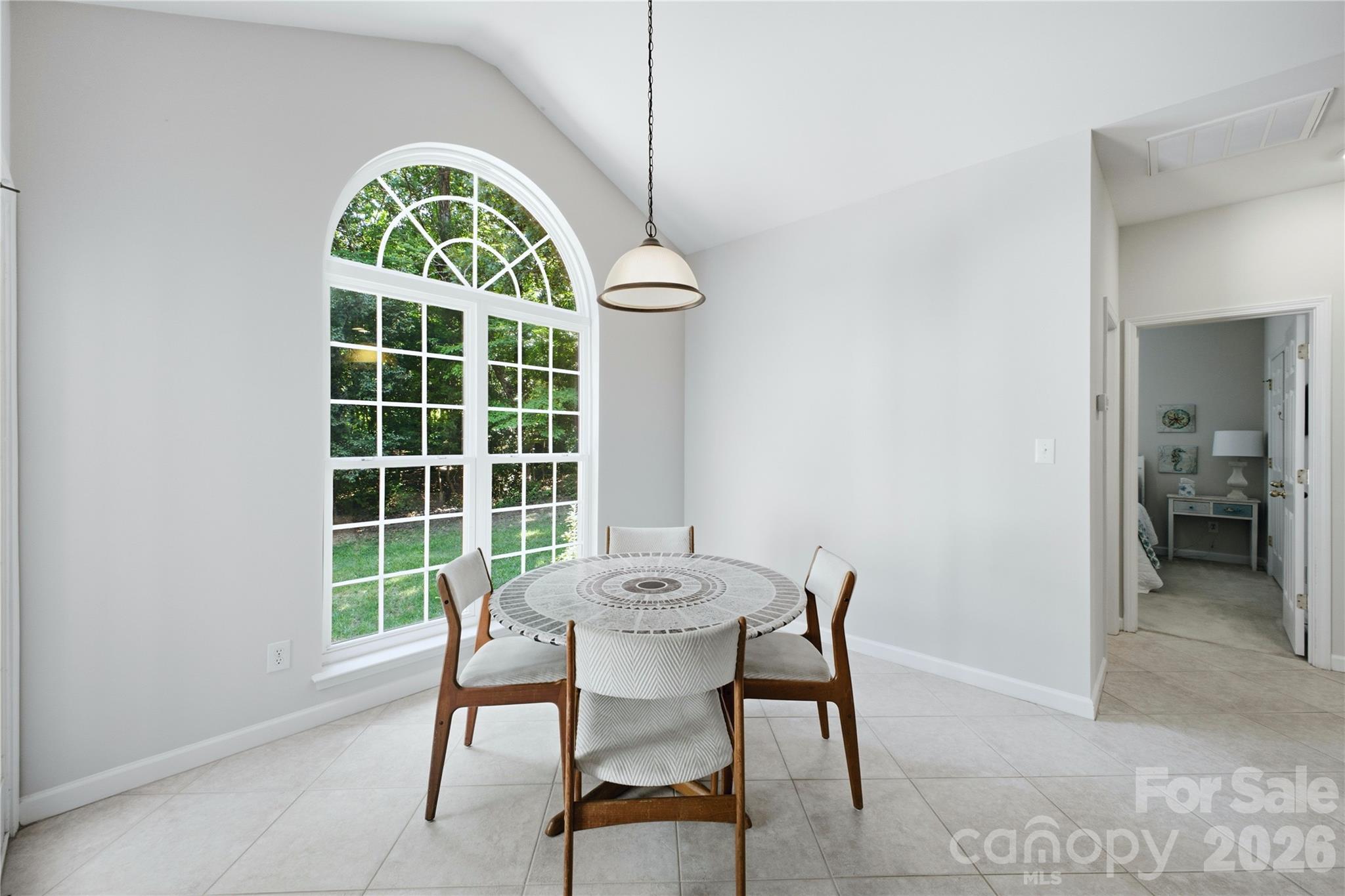 136 Edge Hill Drive Property Photo 18
