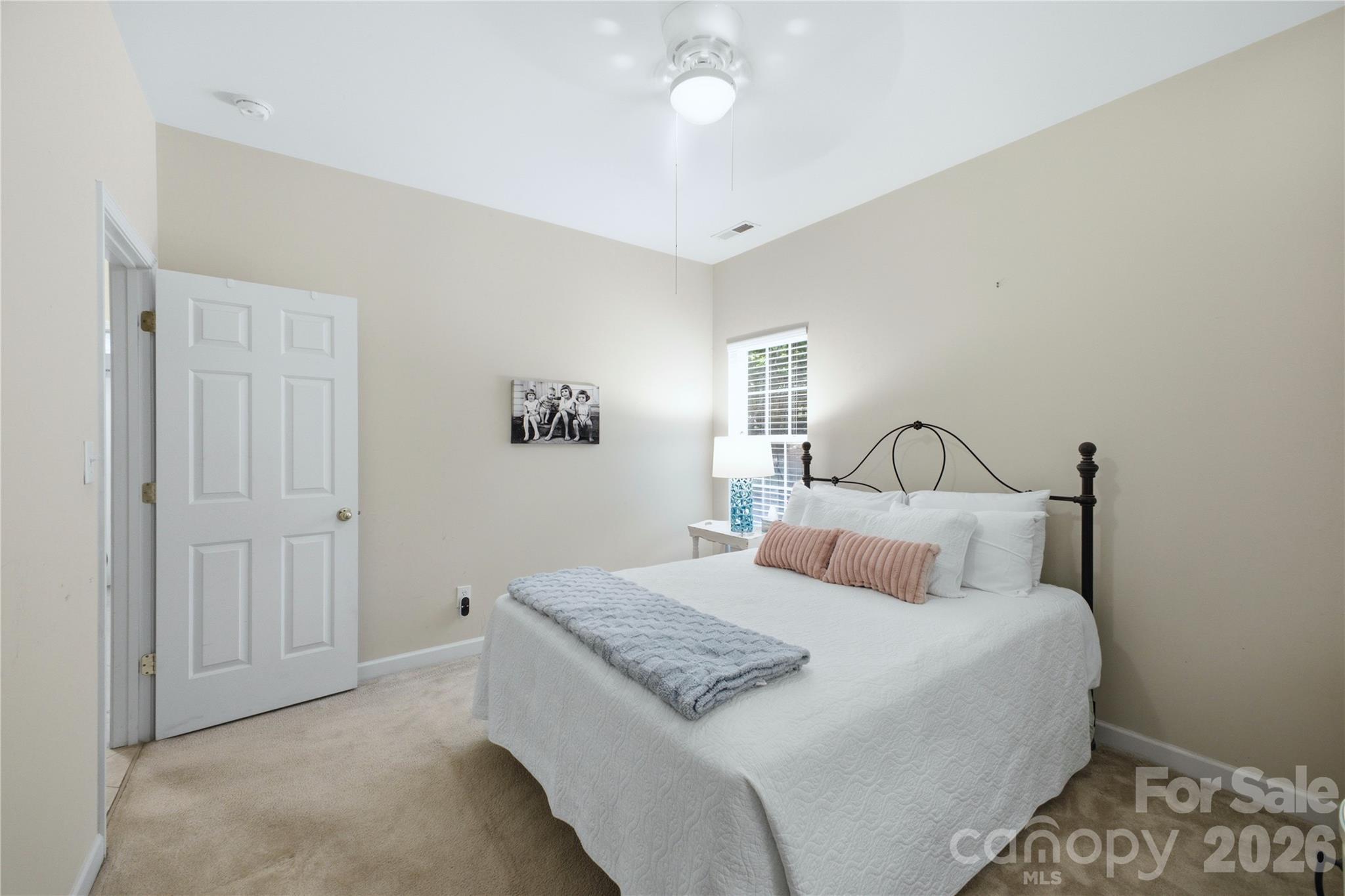136 Edge Hill Drive Property Photo 32
