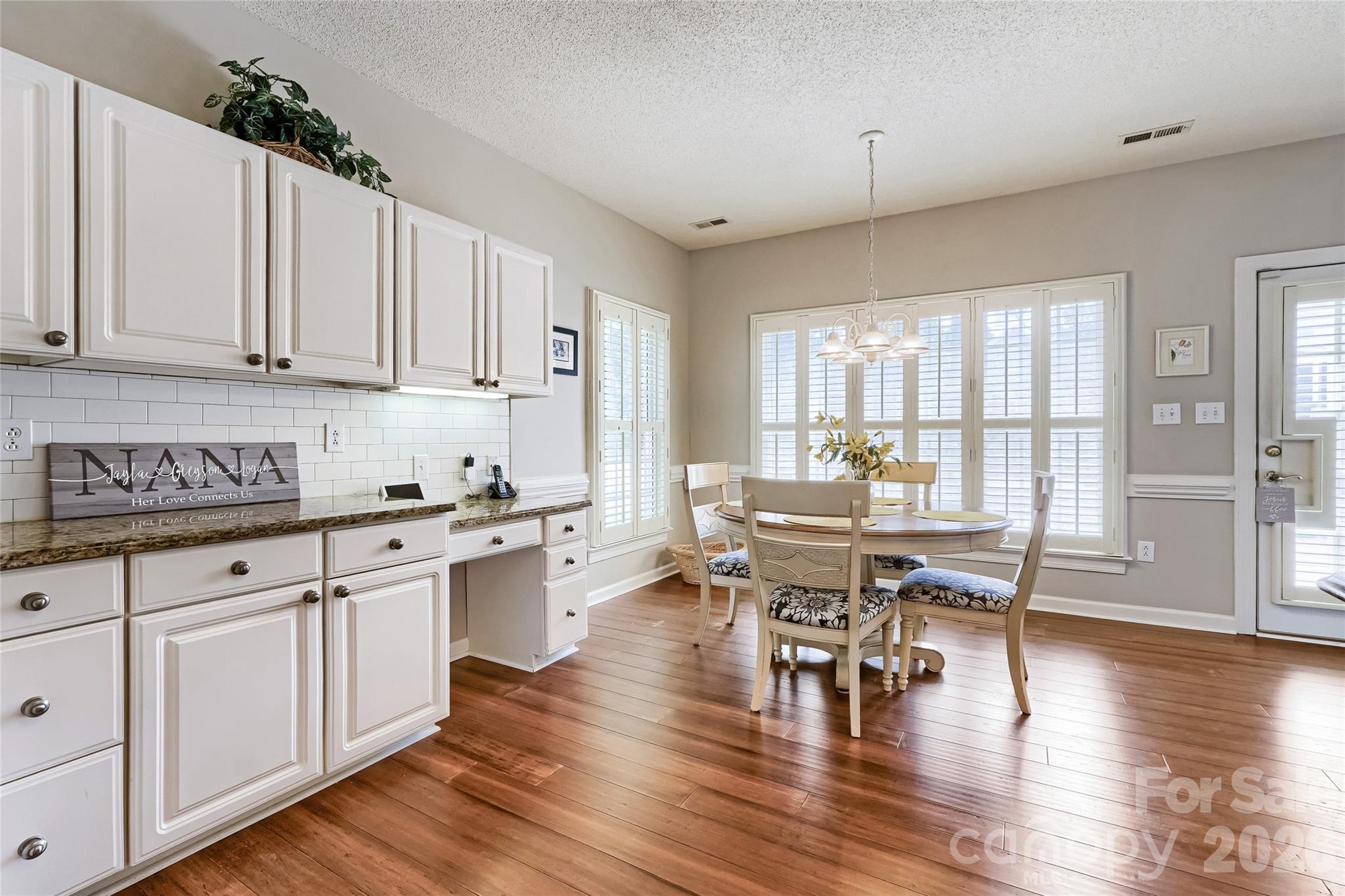 6211 Coleridge Court Property Photo 19