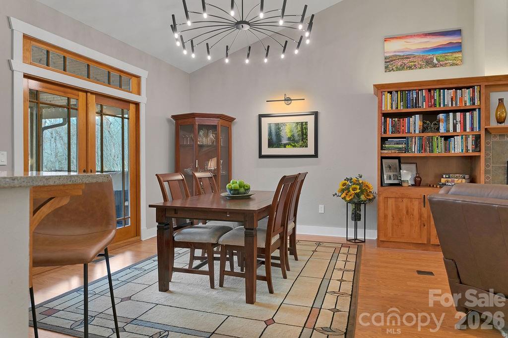 141 Bruce Circle Property Photo 14