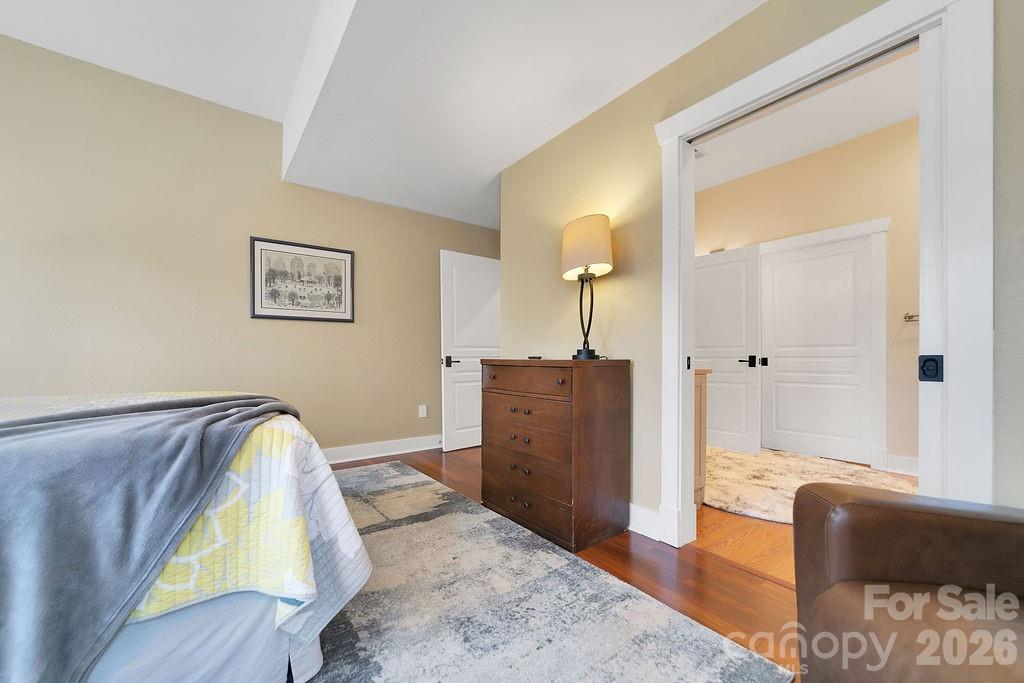 141 Bruce Circle Property Photo 37