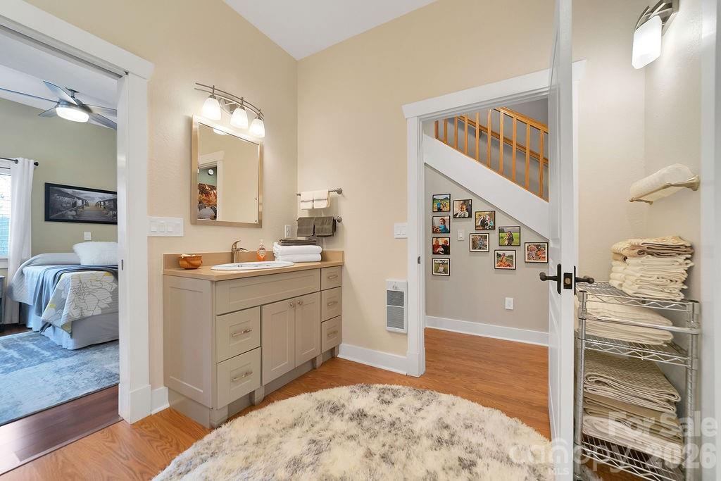 141 Bruce Circle Property Photo 38