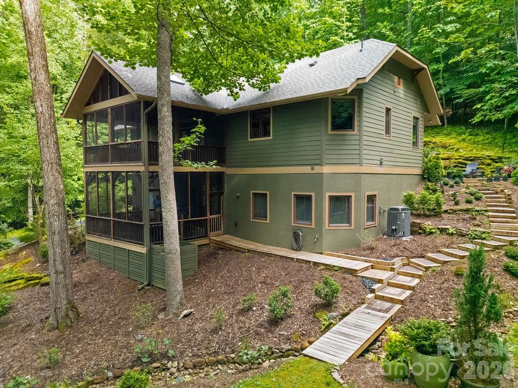 141 Bruce Circle Property Photo 45