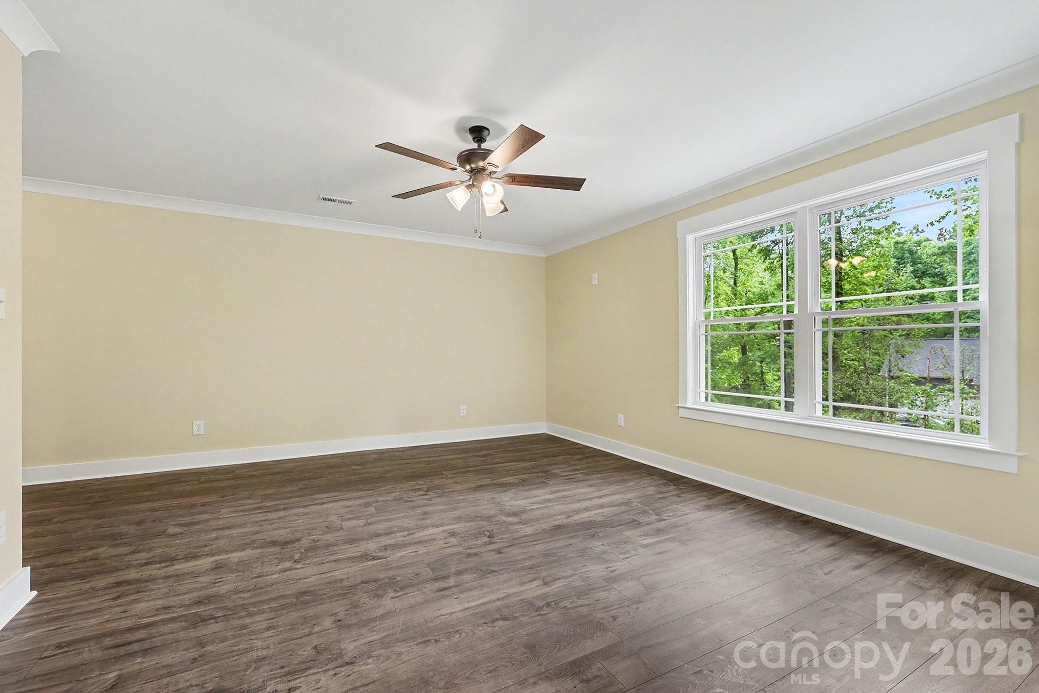 582 Starboard Reach None Property Photo 11