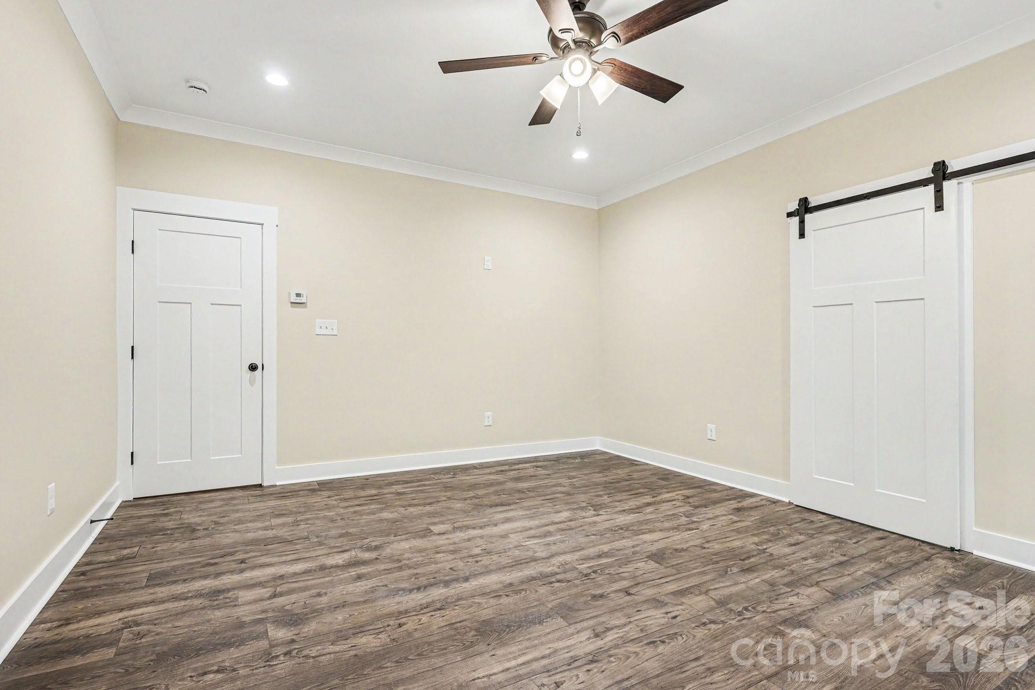 582 Starboard Reach None Property Photo 16