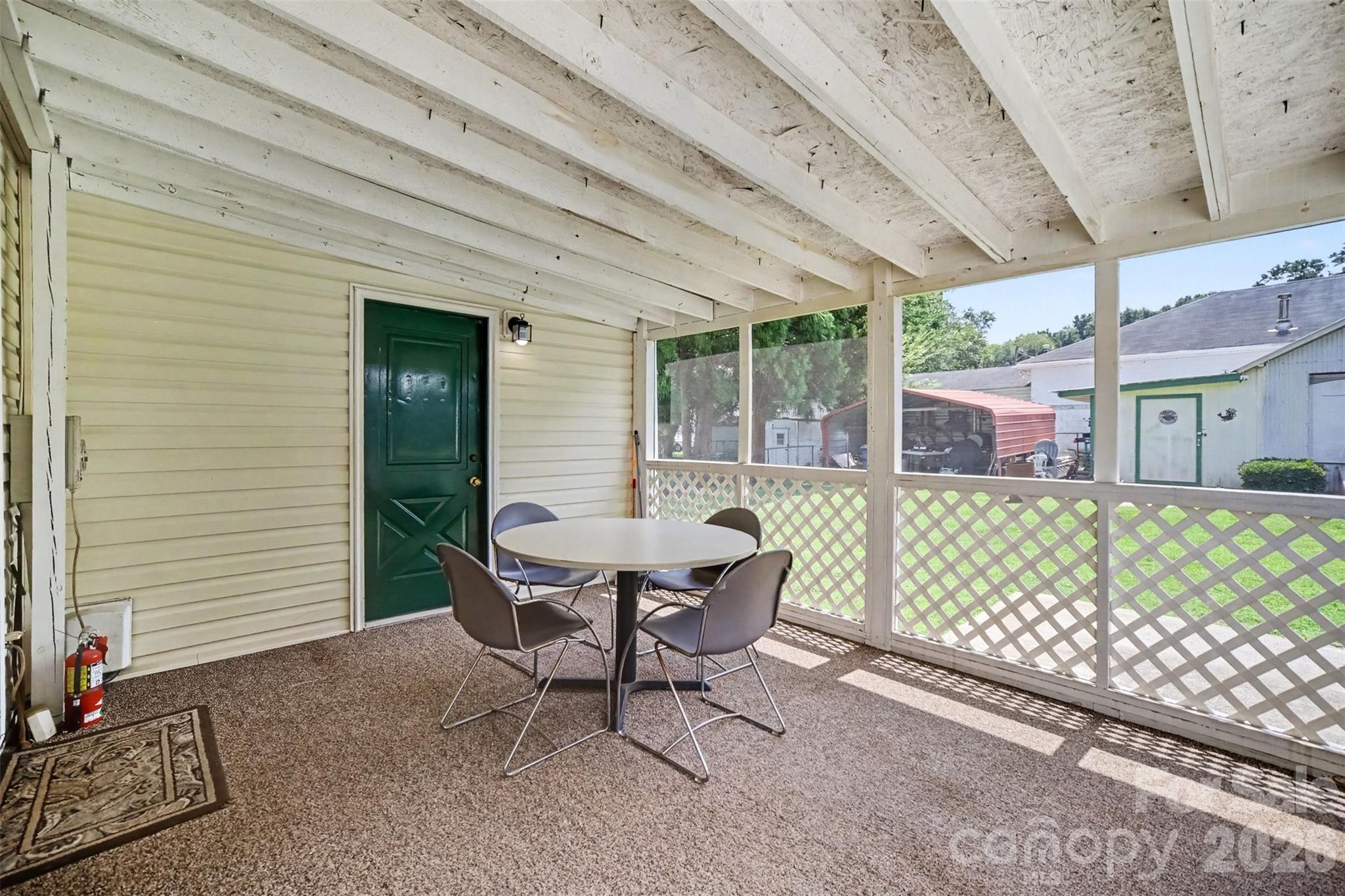104 E Main Street Property Photo 19