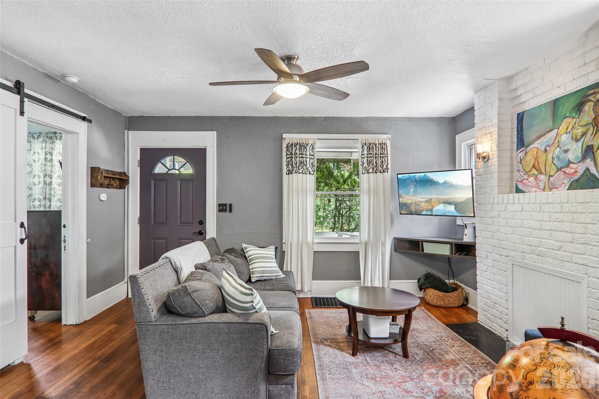 276 State Street Property Photo 5