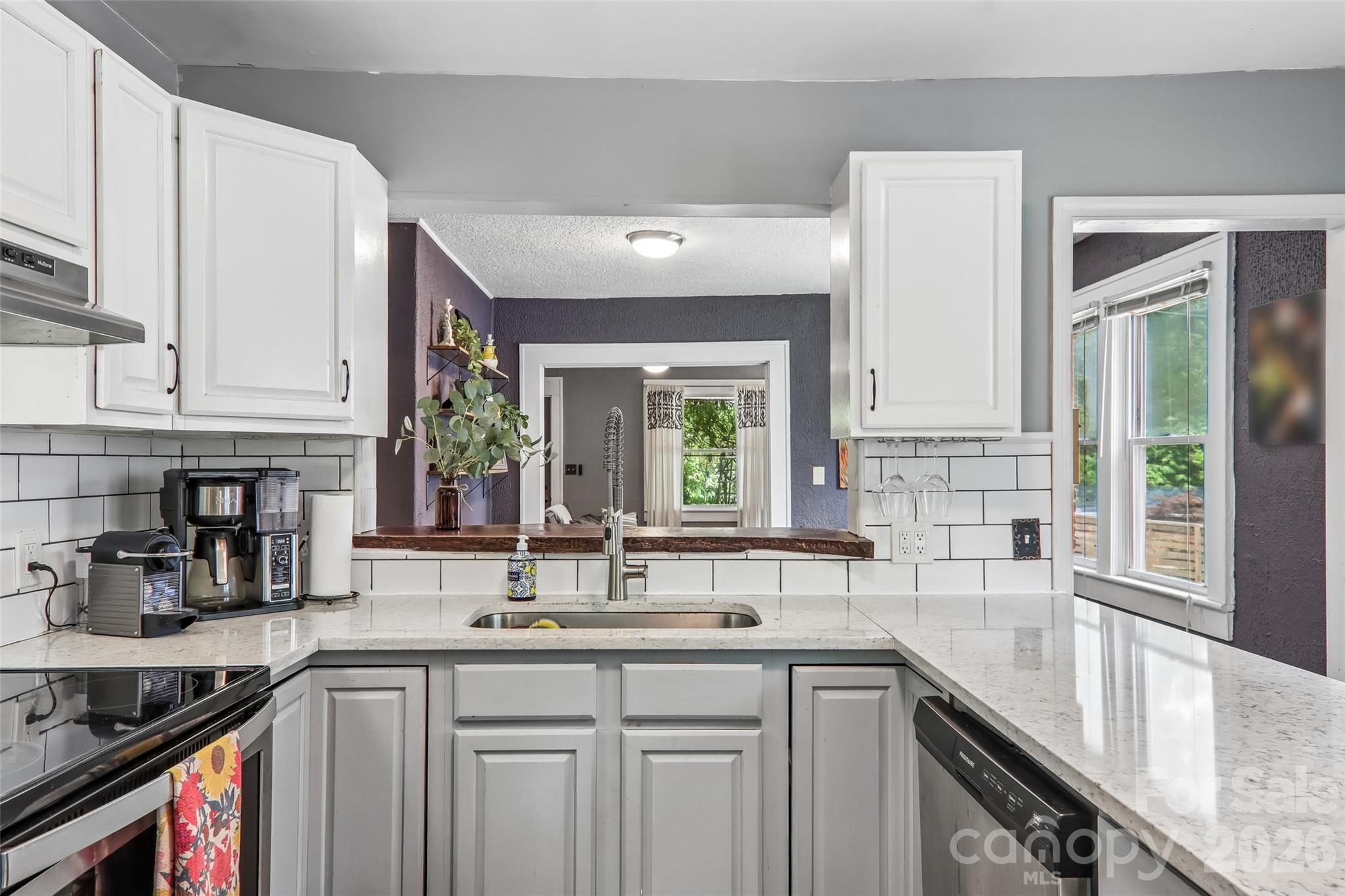 276 State Street Property Photo 13