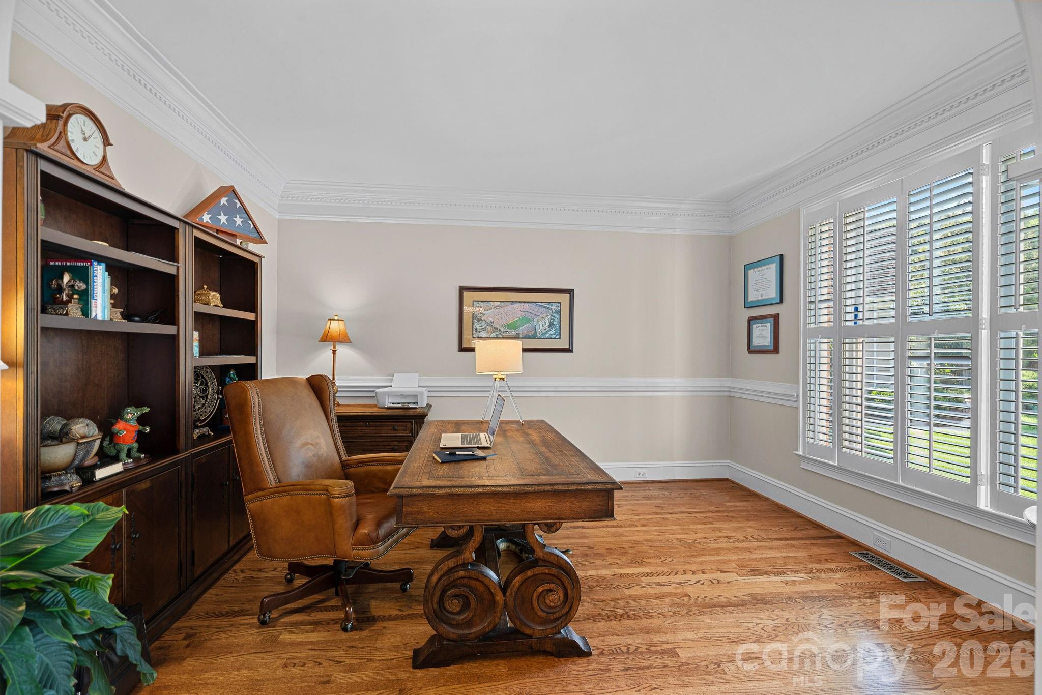 5006 Cranston Court Property Photo 4