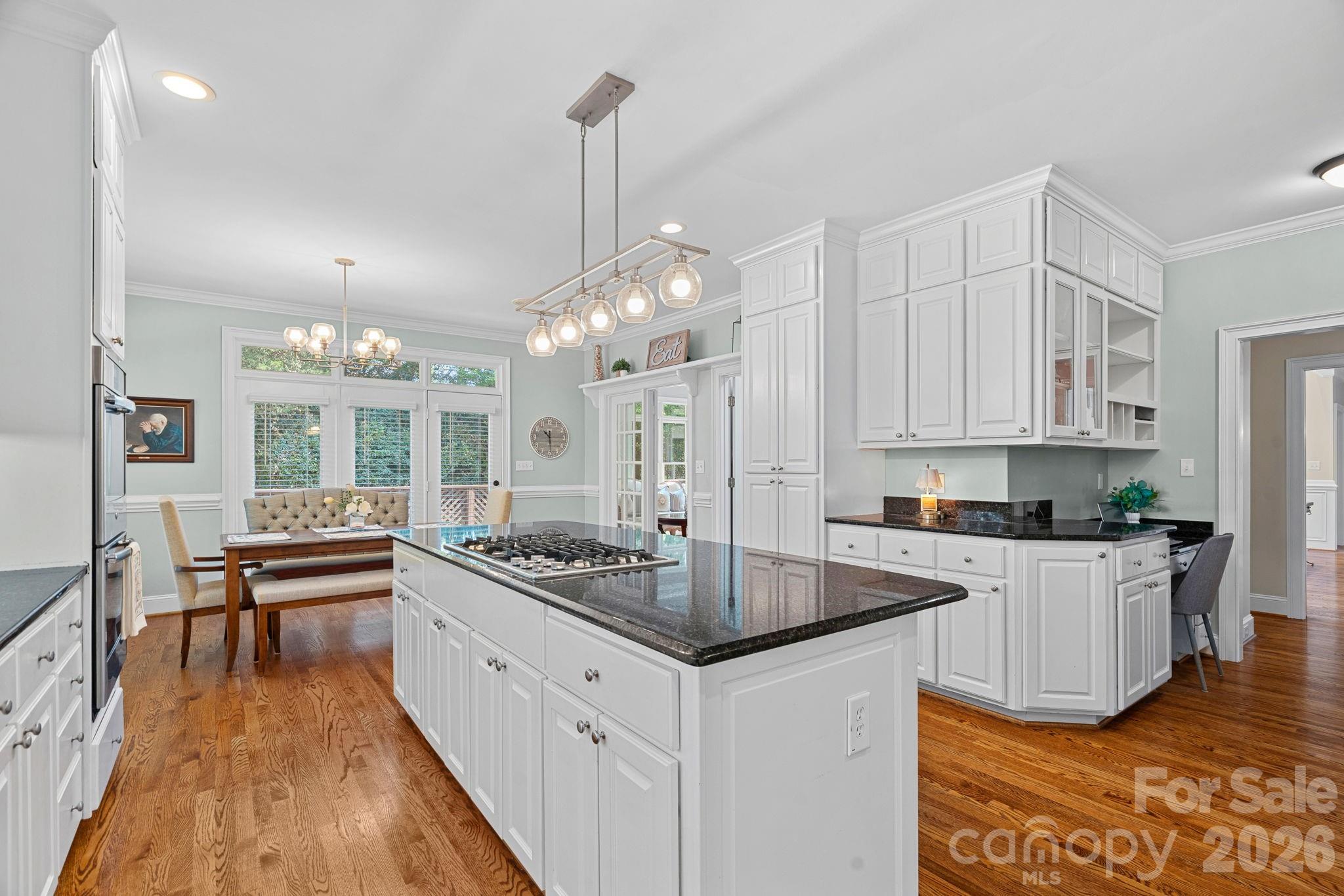 5006 Cranston Court Property Photo 11