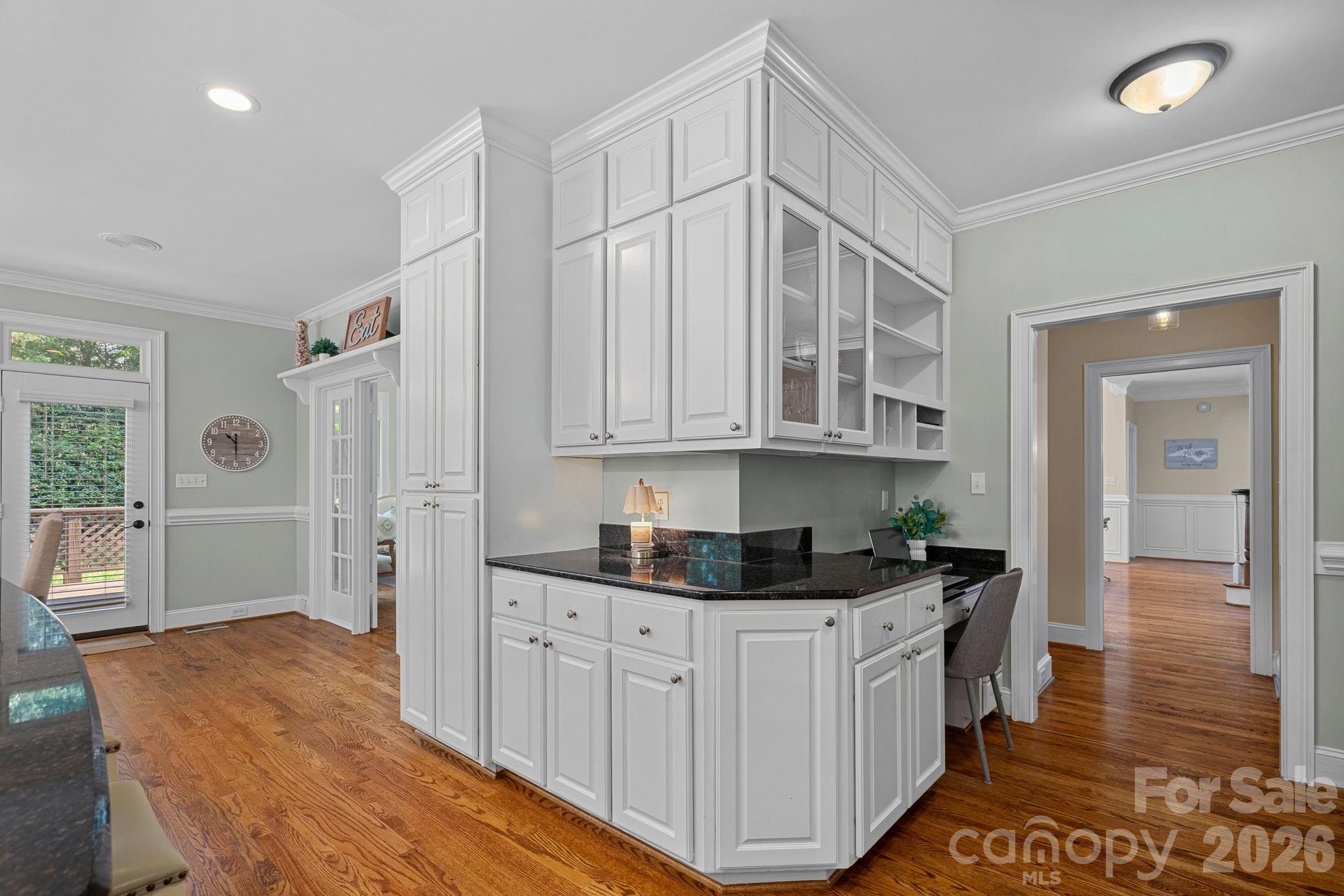 5006 Cranston Court Property Photo 12