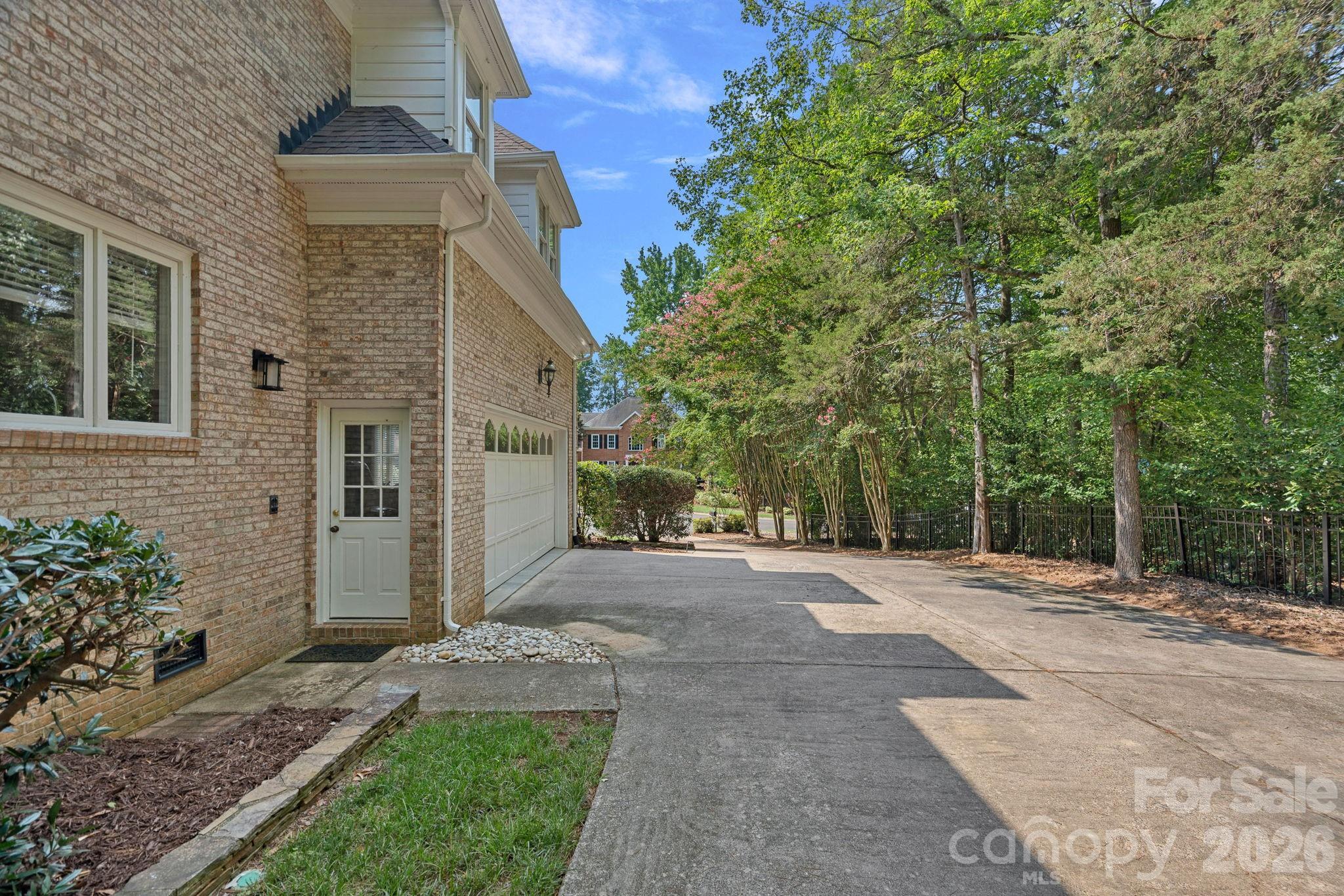 5006 Cranston Court Property Photo 43