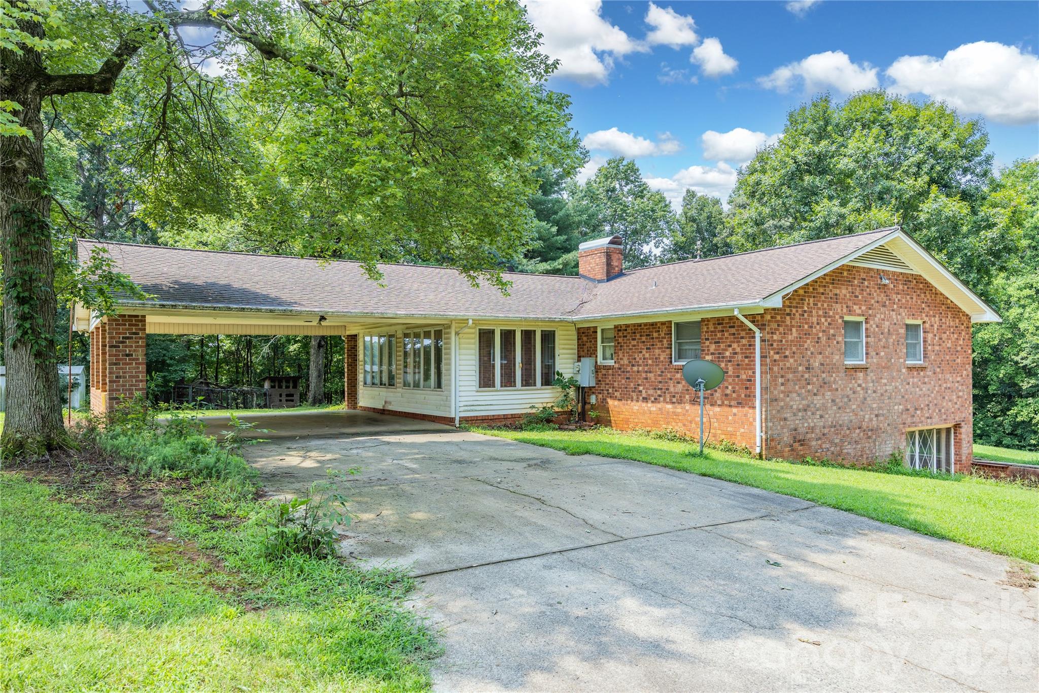4988 Amick Lane Property Photo 14