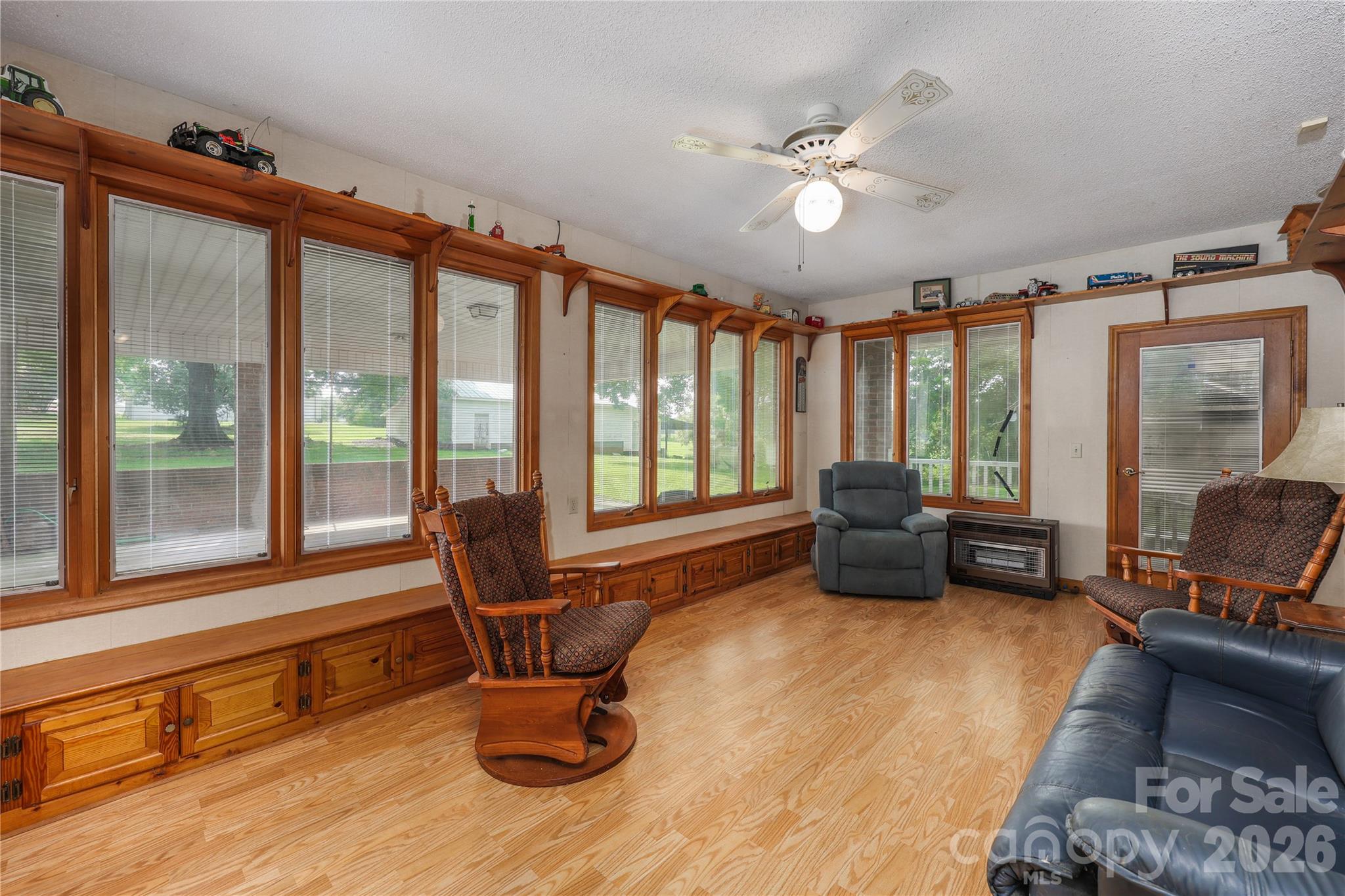 4988 Amick Lane Property Photo 21