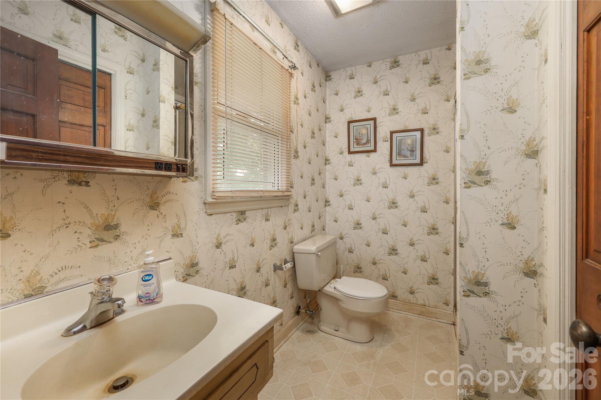 4988 Amick Lane Property Photo 23