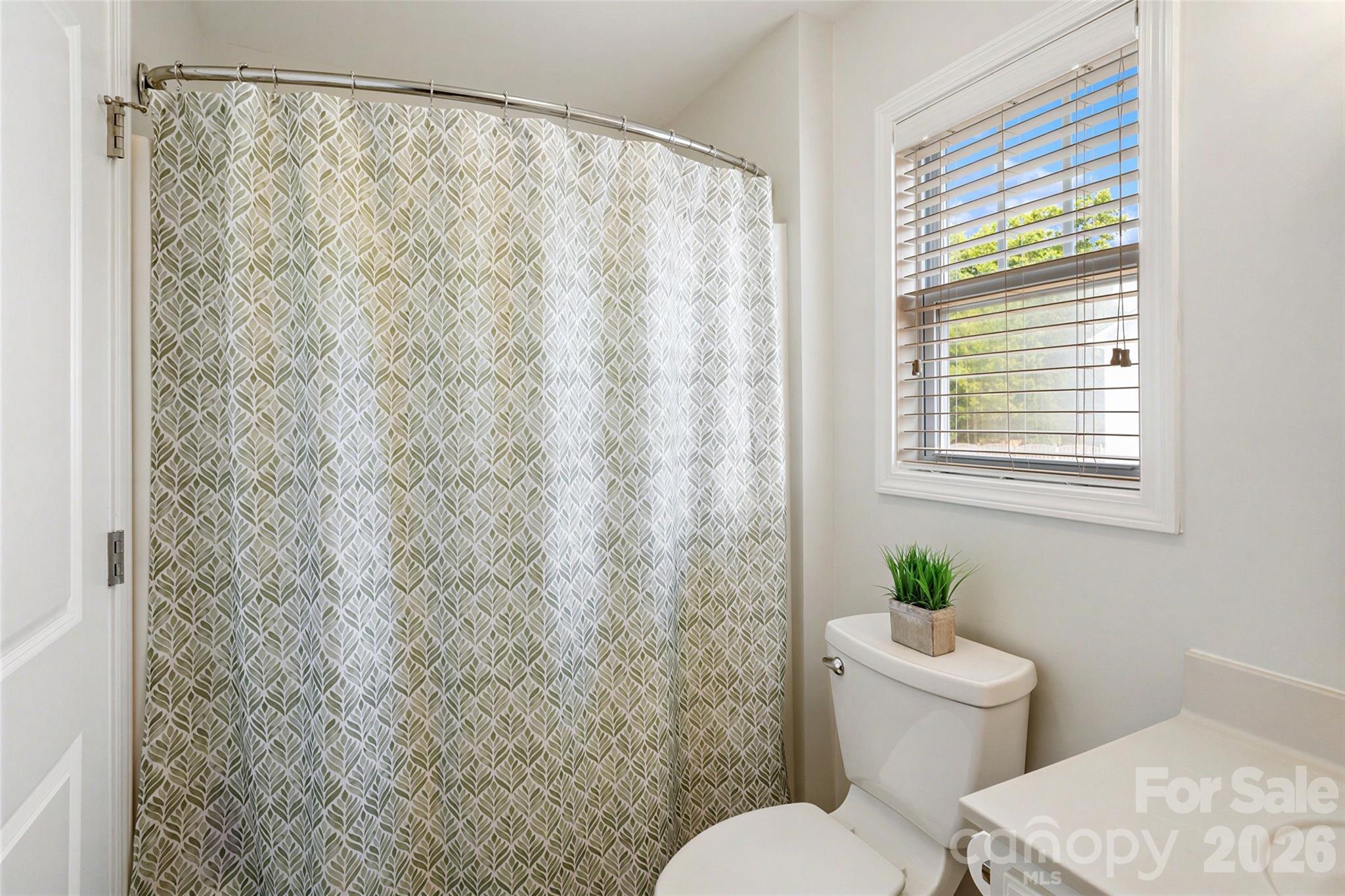 11534 Fernleigh Place Property Photo 34