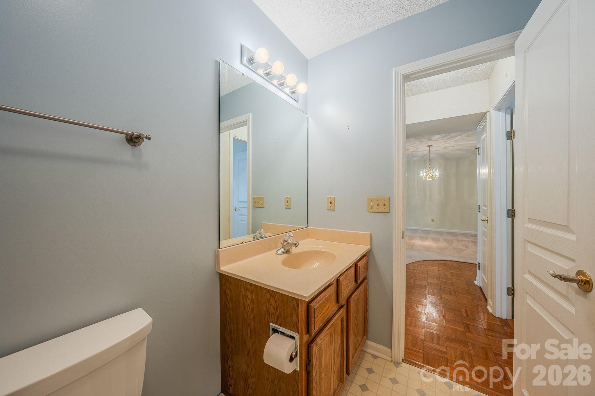 902 Woodlea Court Property Photo 31