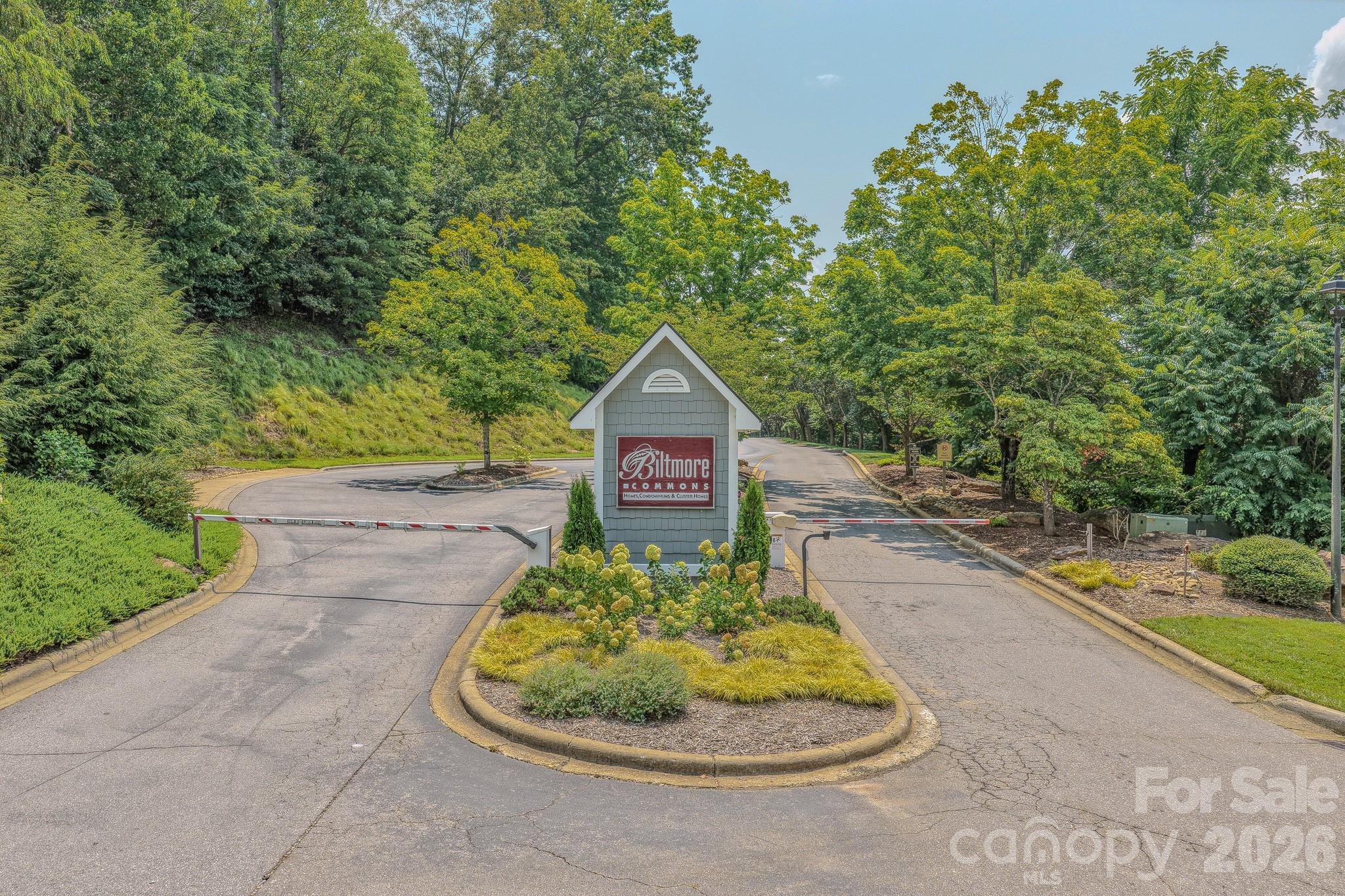 902 Woodlea Court Property Photo 42