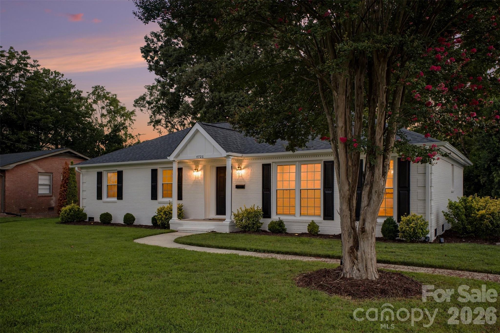 4726 Walden Court Property Photo 1