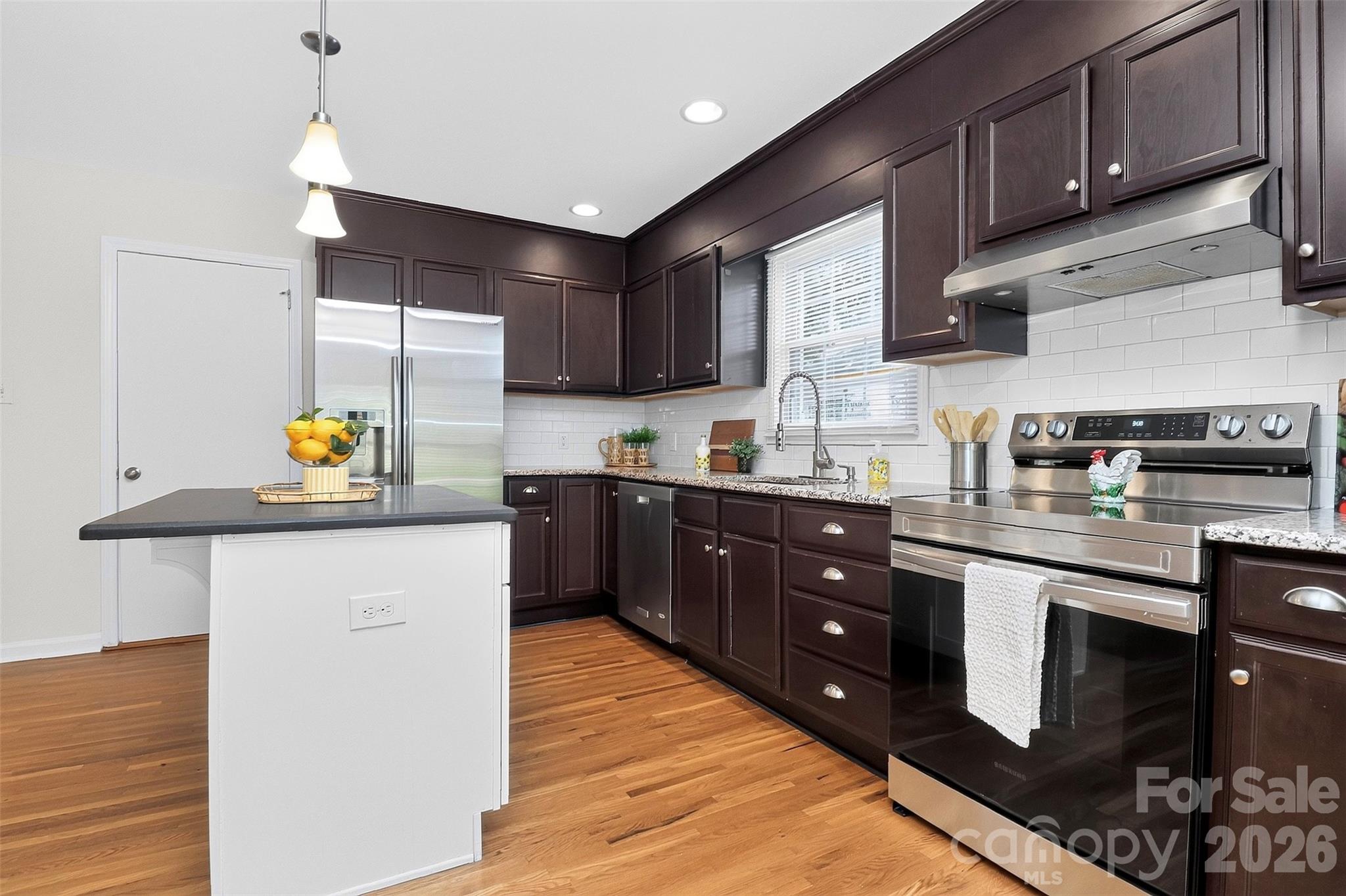 4726 Walden Court Property Photo 10
