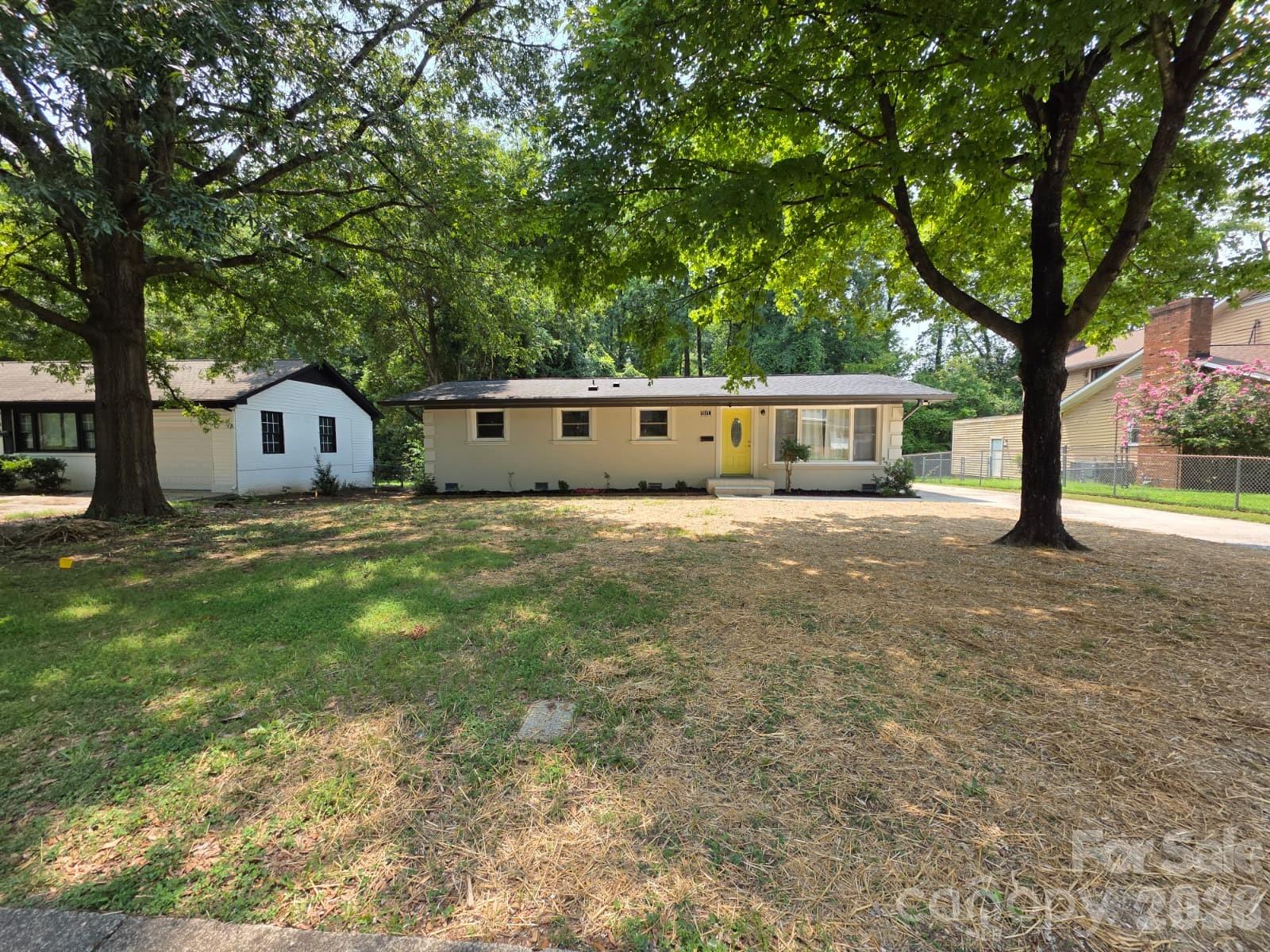 1501 Vancouver Drive Property Photo 1