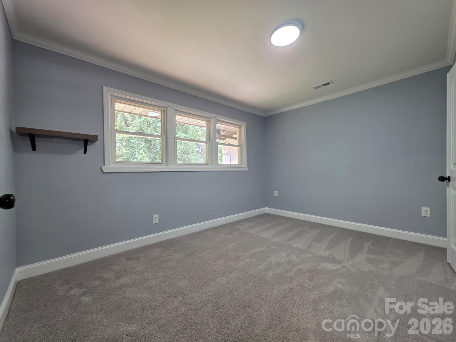 1501 Vancouver Drive Property Photo 17