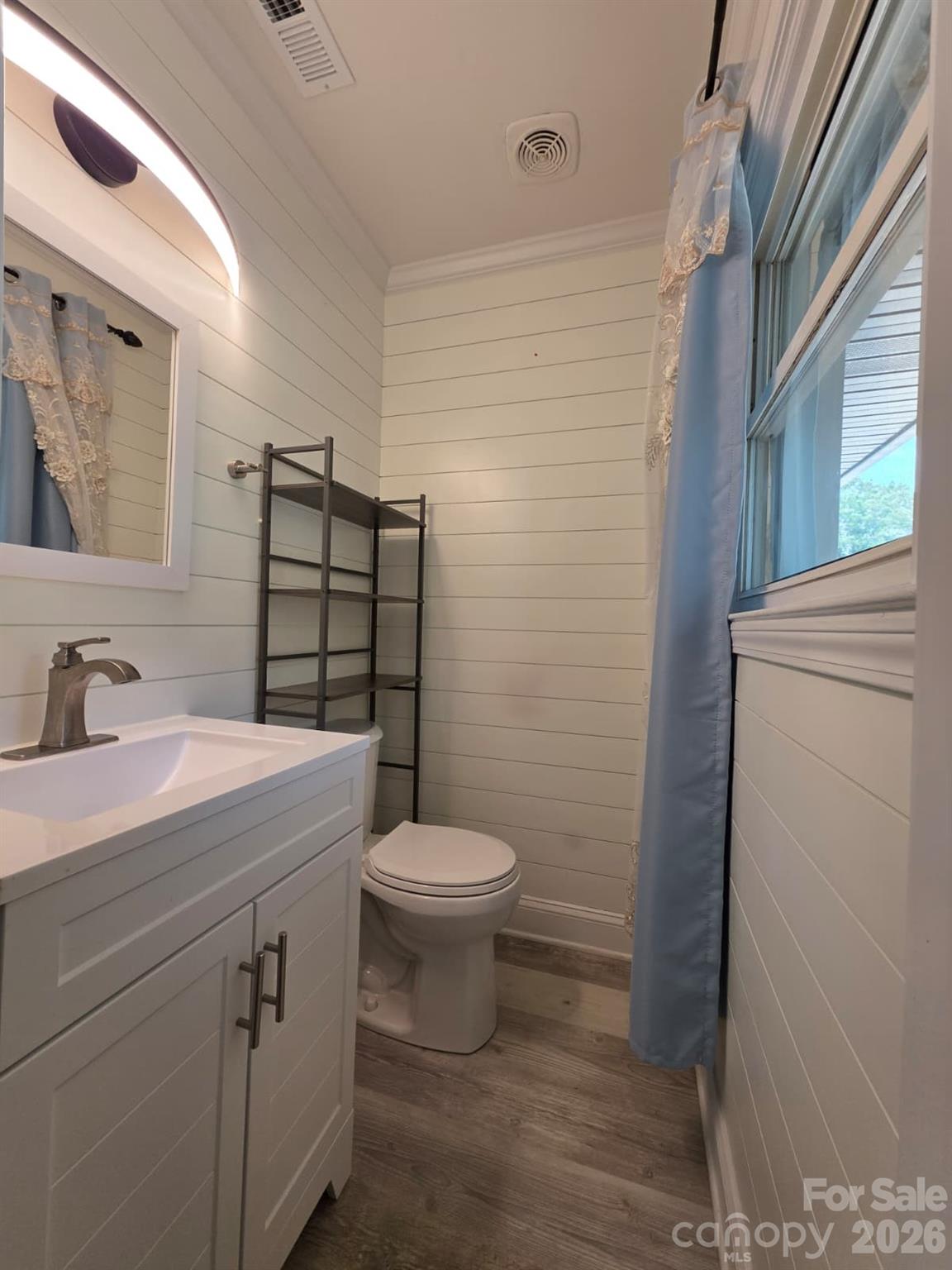 1501 Vancouver Drive Property Photo 23