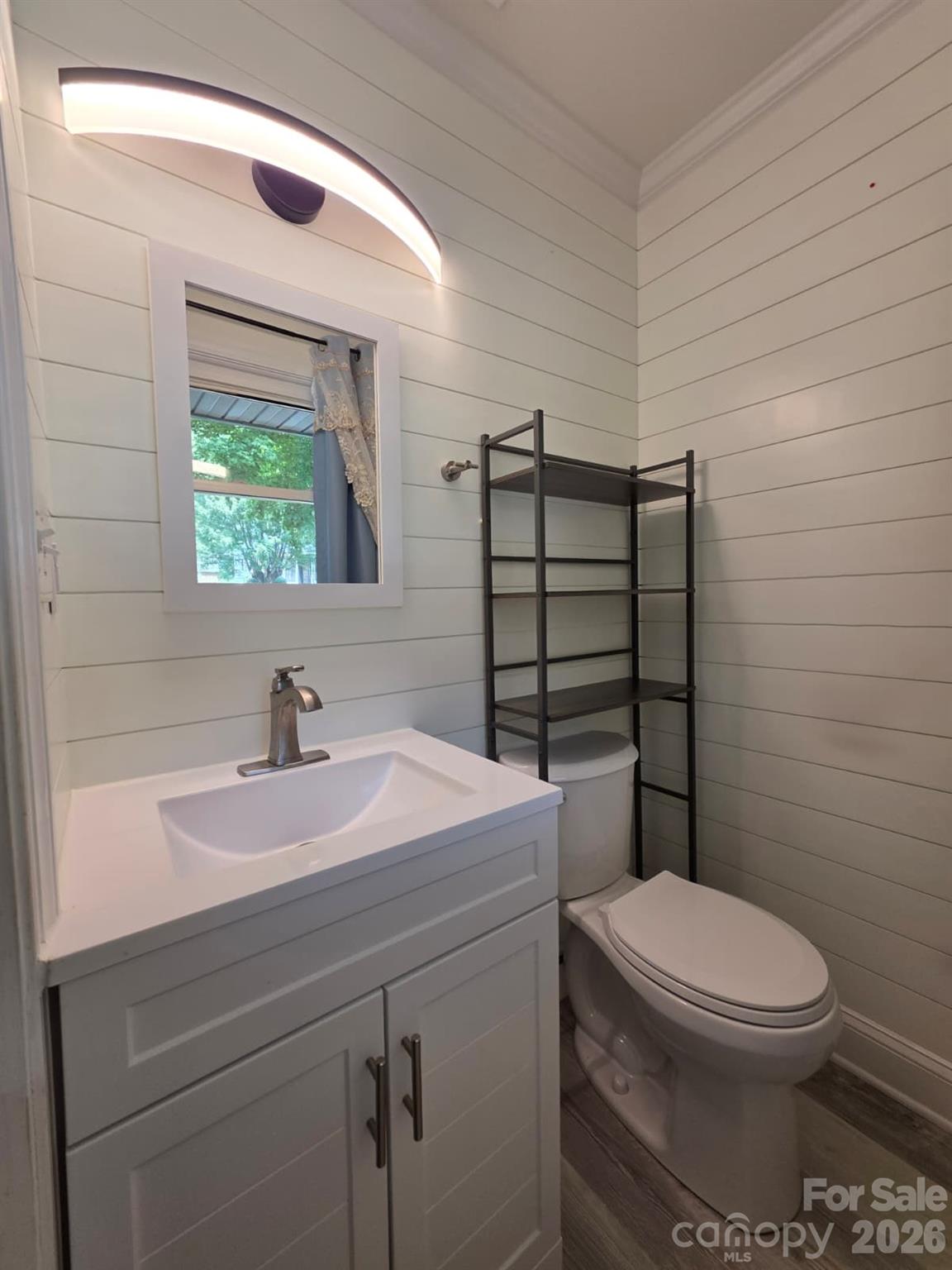 1501 Vancouver Drive Property Photo 24