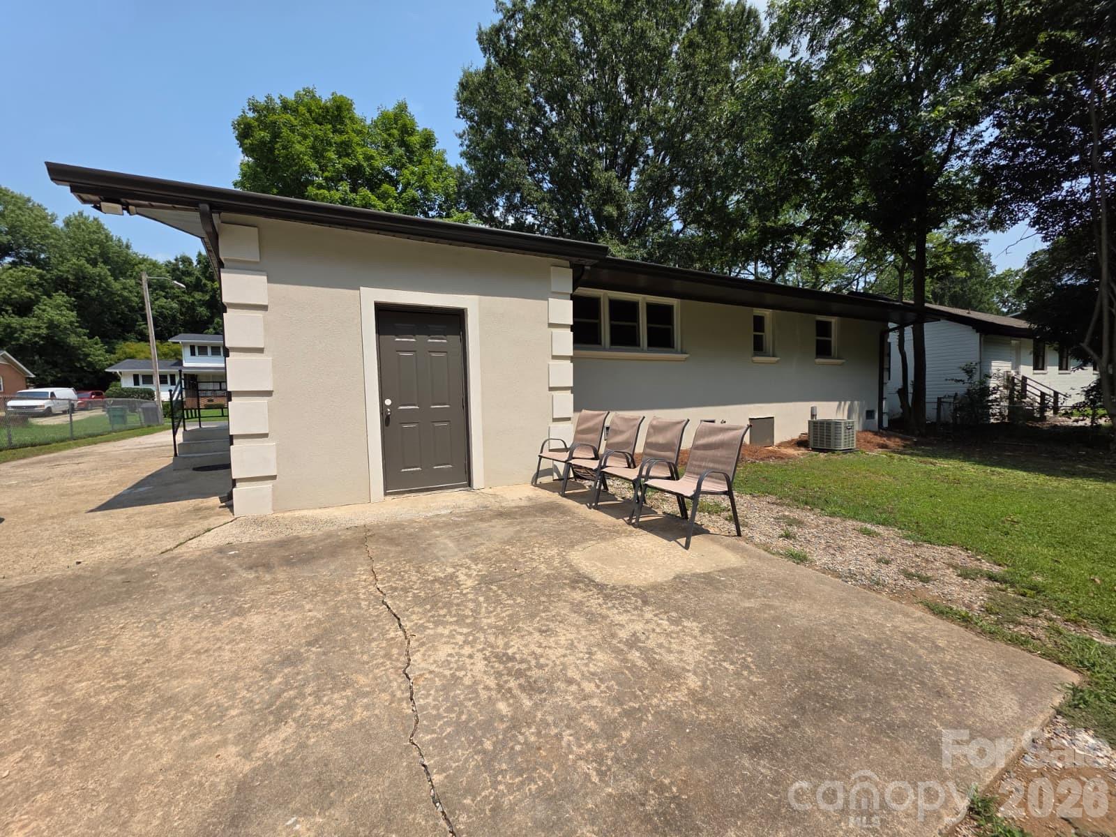 1501 Vancouver Drive Property Photo 42