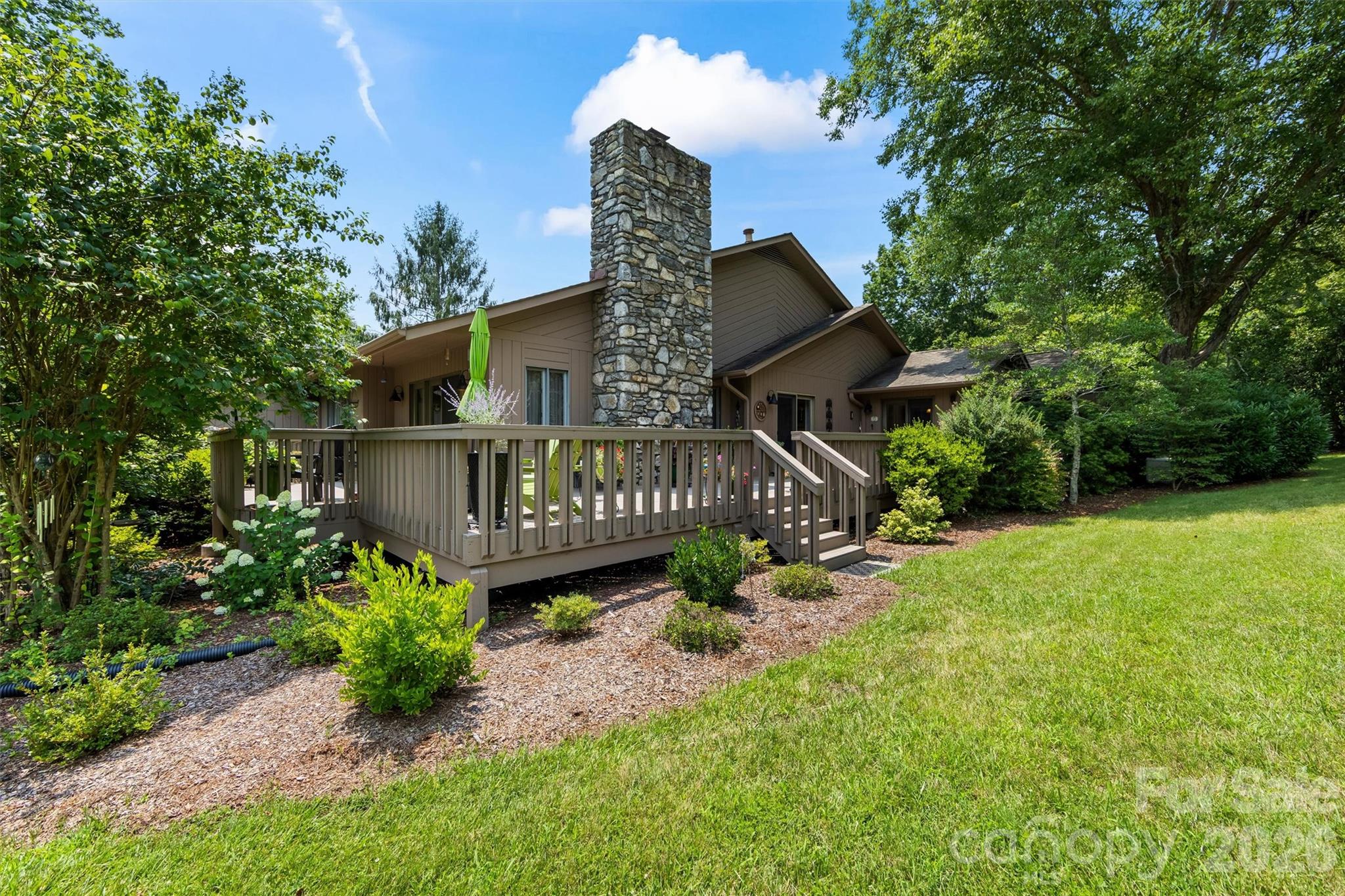 4 Governors Way Property Photo 1