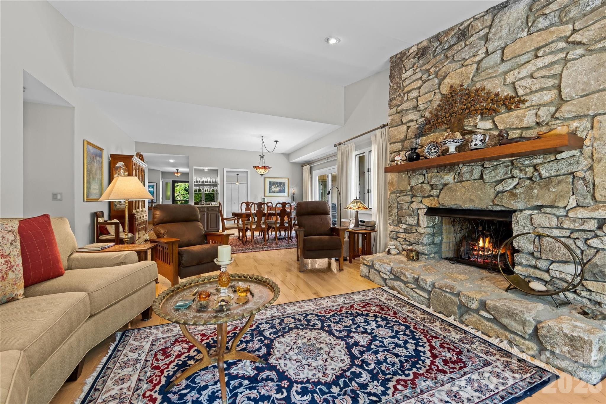 4 Governors Way Property Photo 4