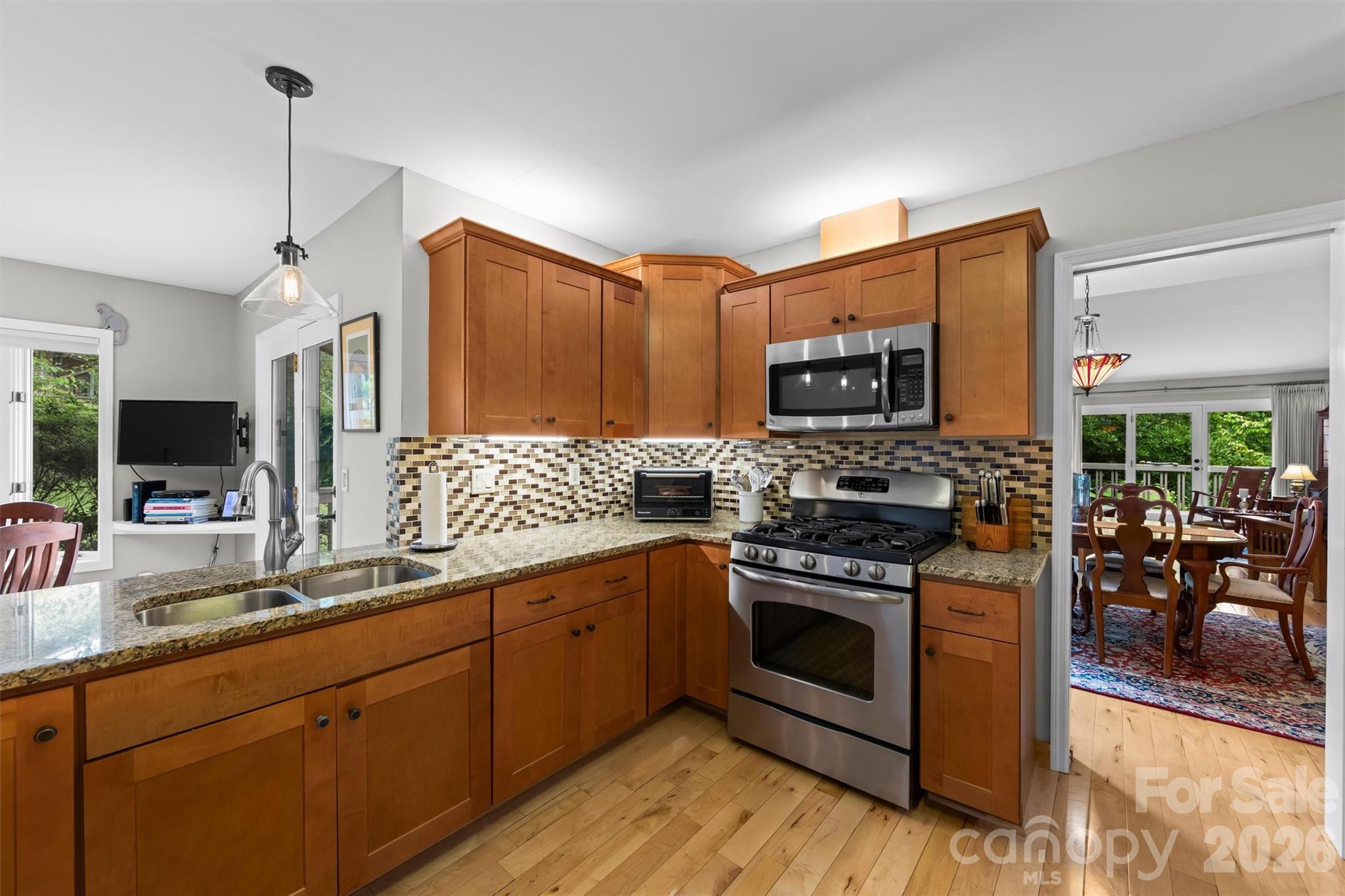 4 Governors Way Property Photo 7