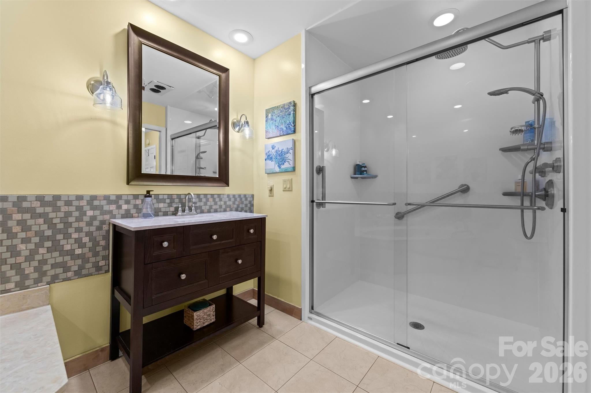 4 Governors Way Property Photo 18