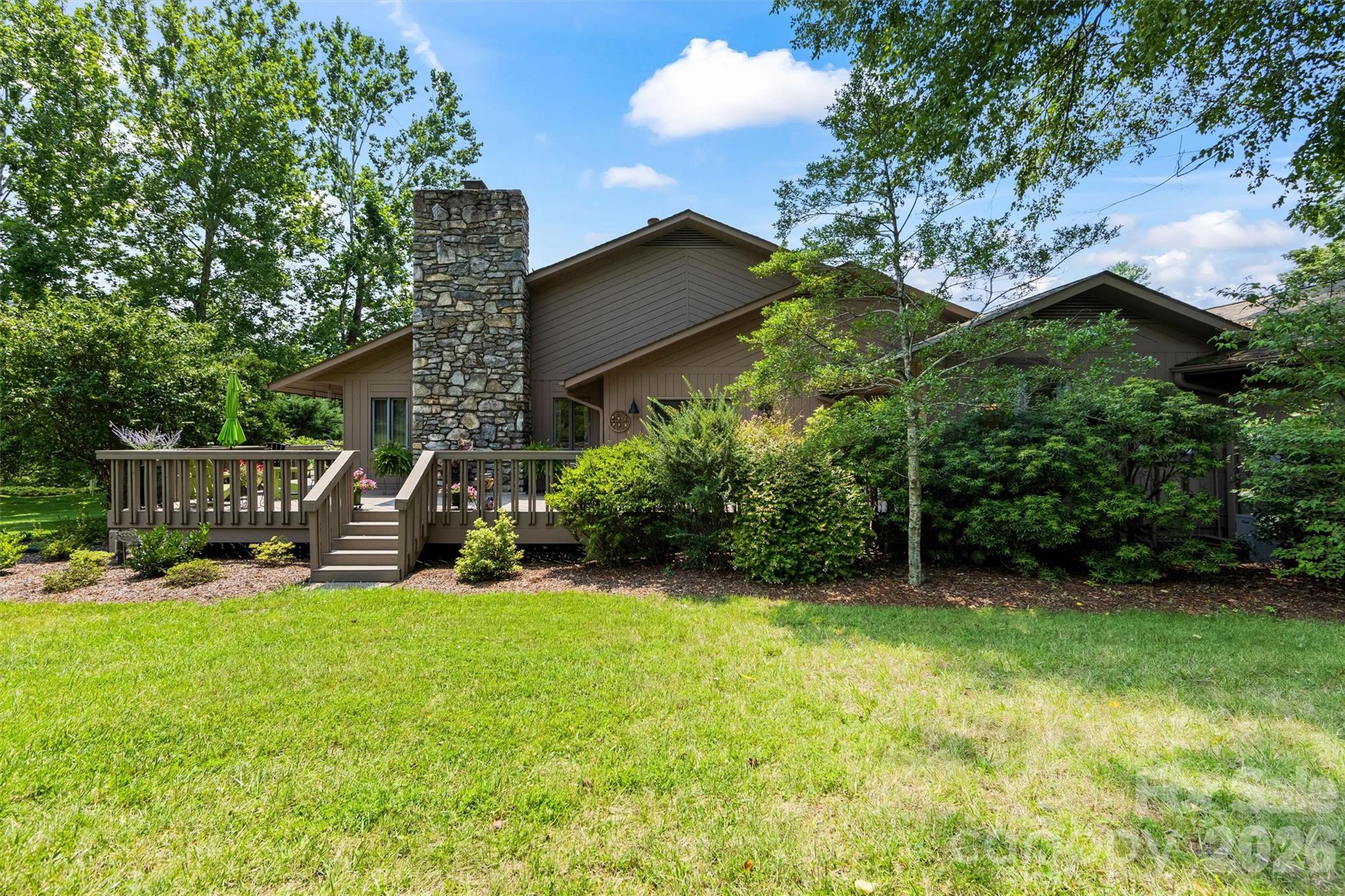 4 Governors Way Property Photo 29