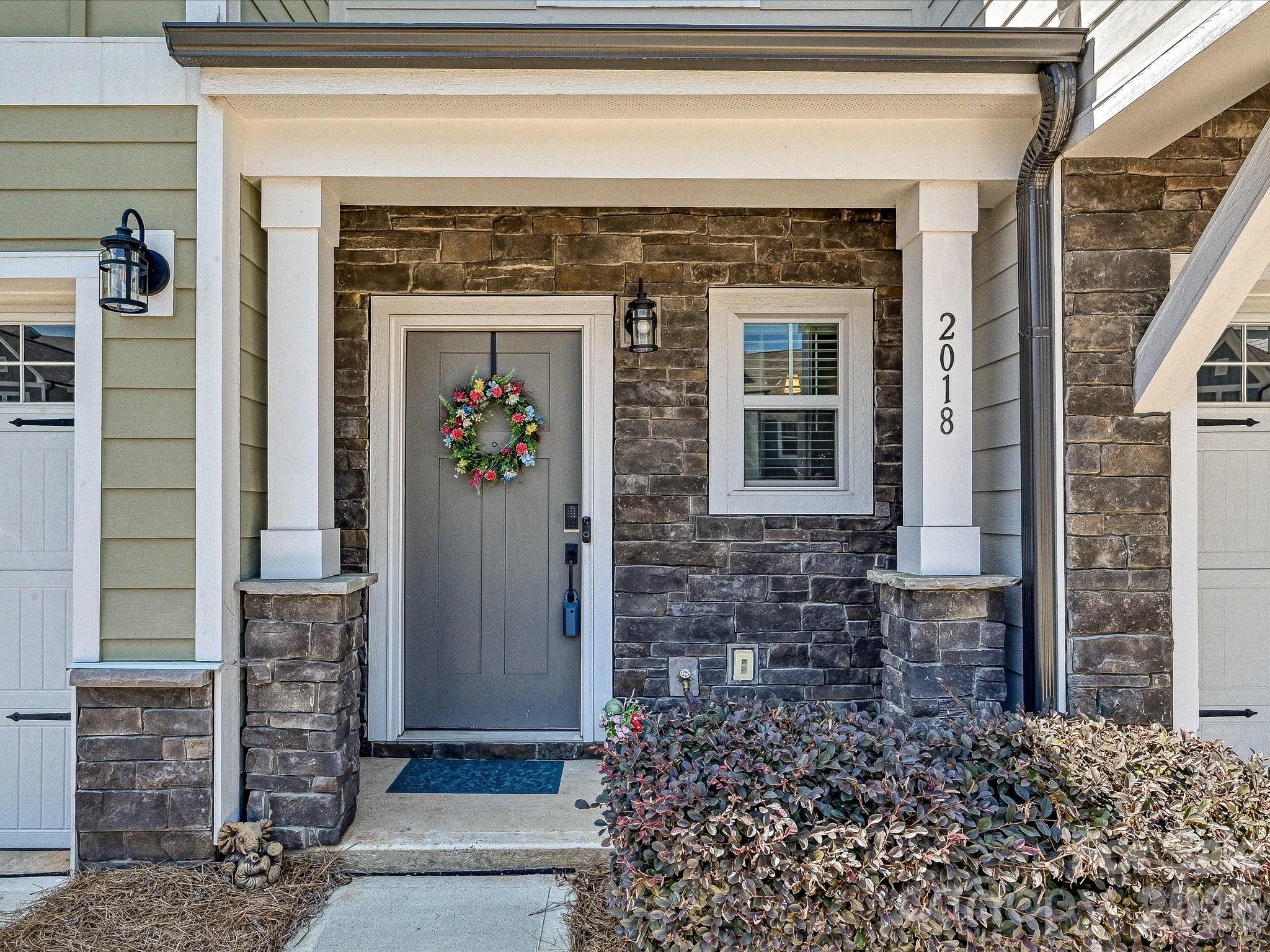 2018 Crooked Oak Lane Property Photo 2