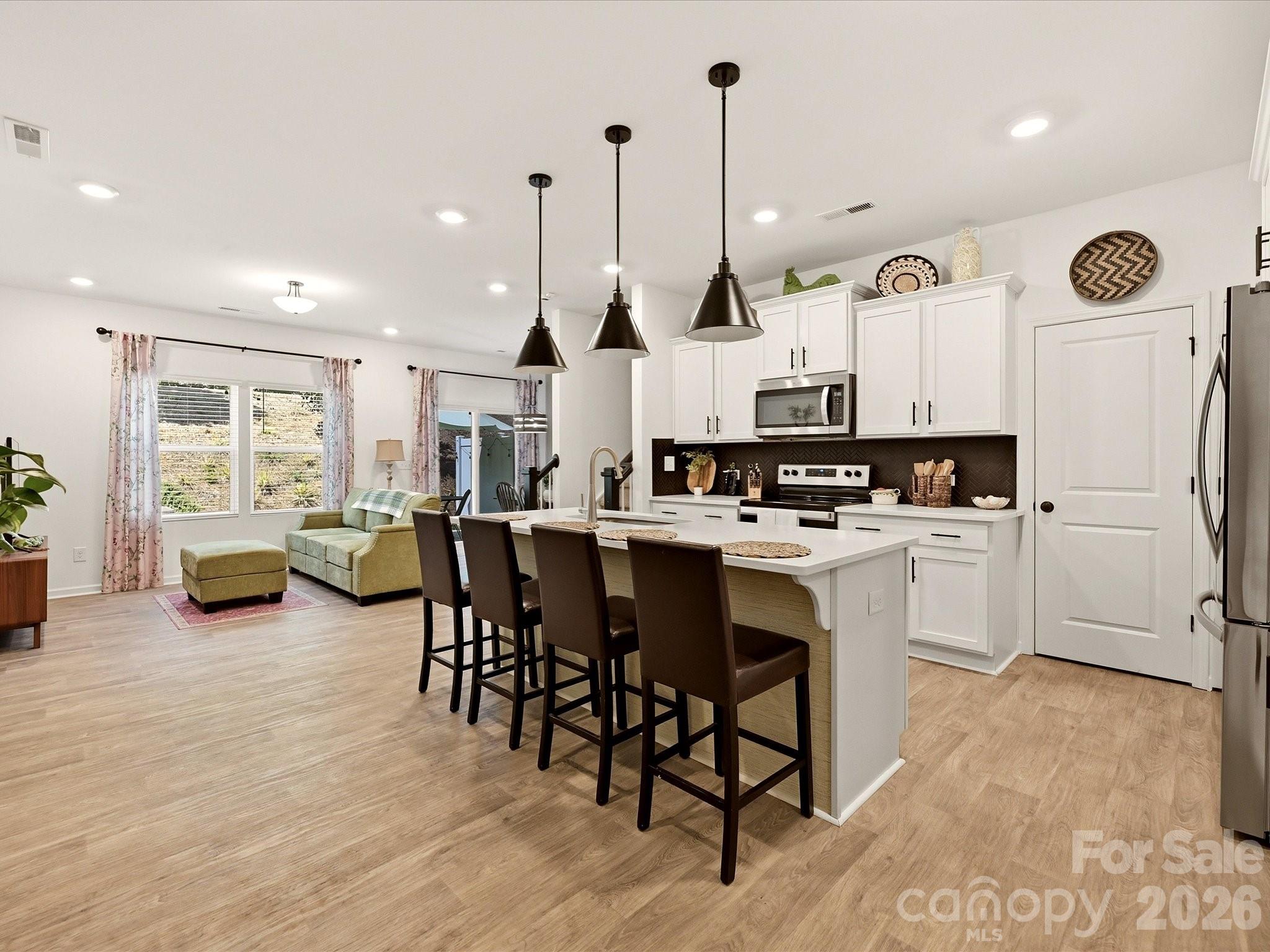 2018 Crooked Oak Lane Property Photo 6