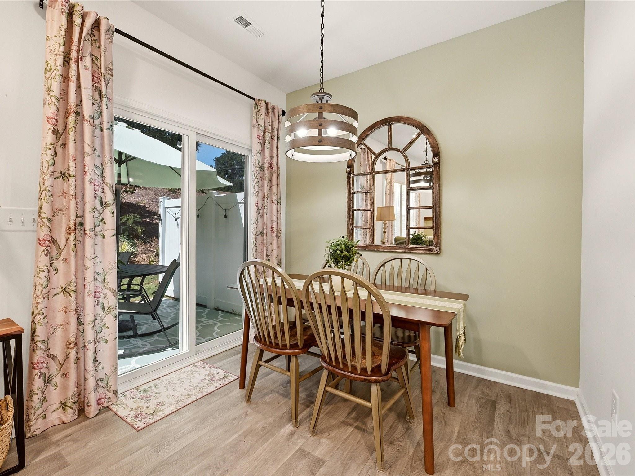 2018 Crooked Oak Lane Property Photo 8