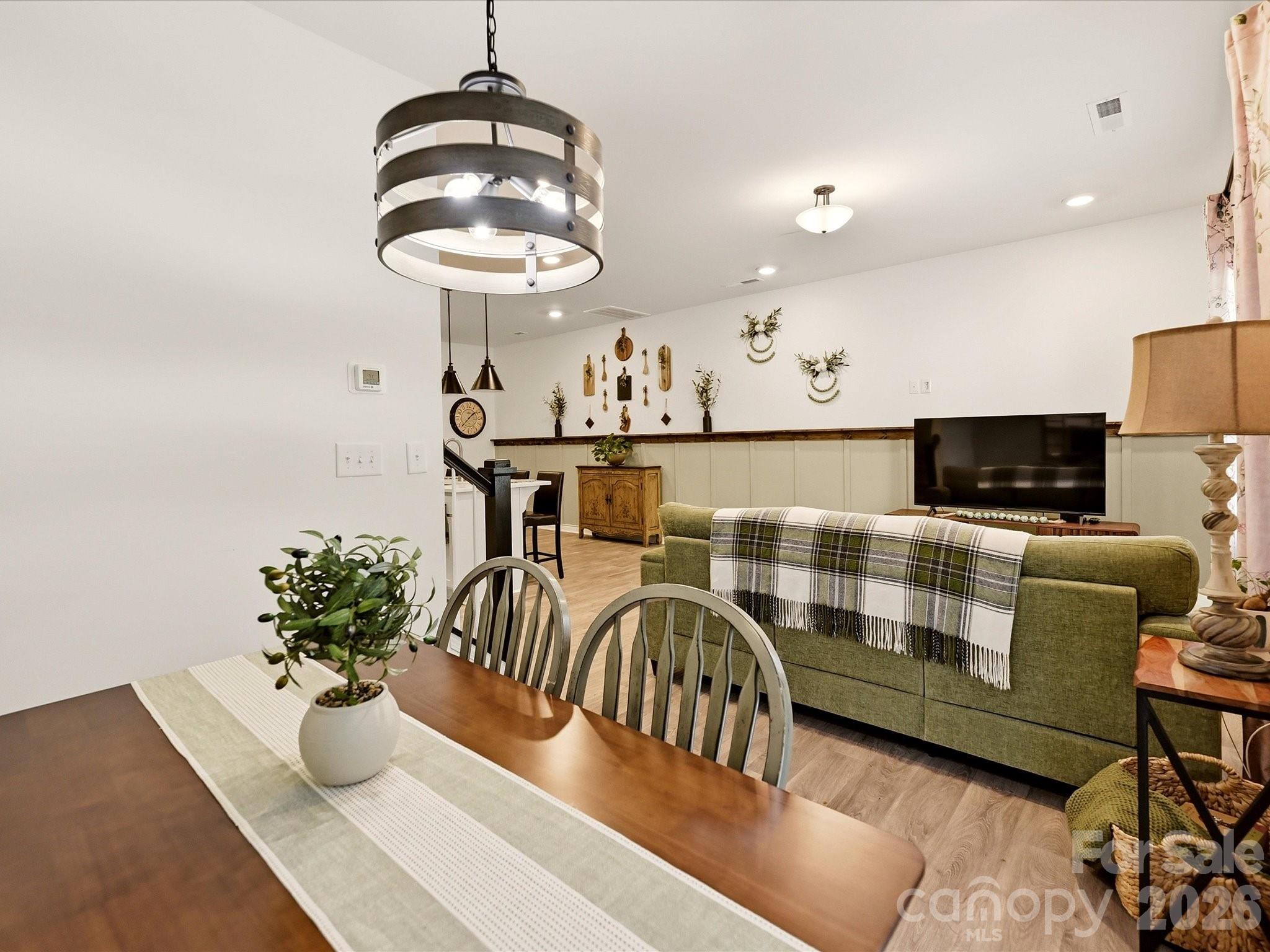 2018 Crooked Oak Lane Property Photo 9