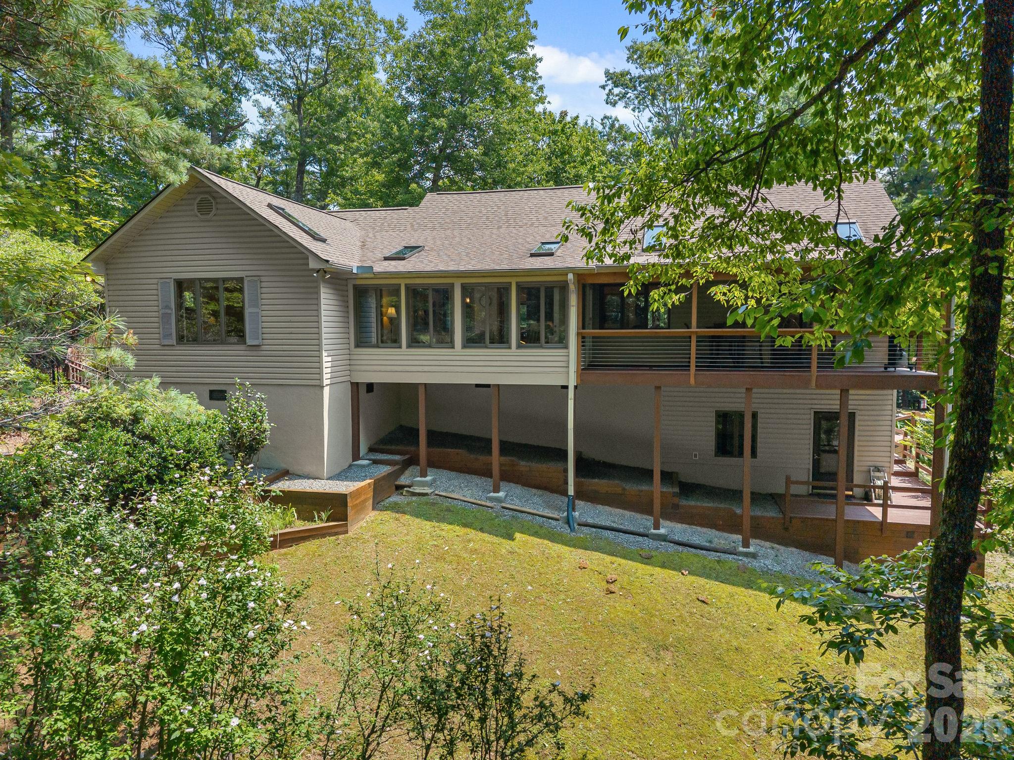 620 Thunder Road Property Photo 1
