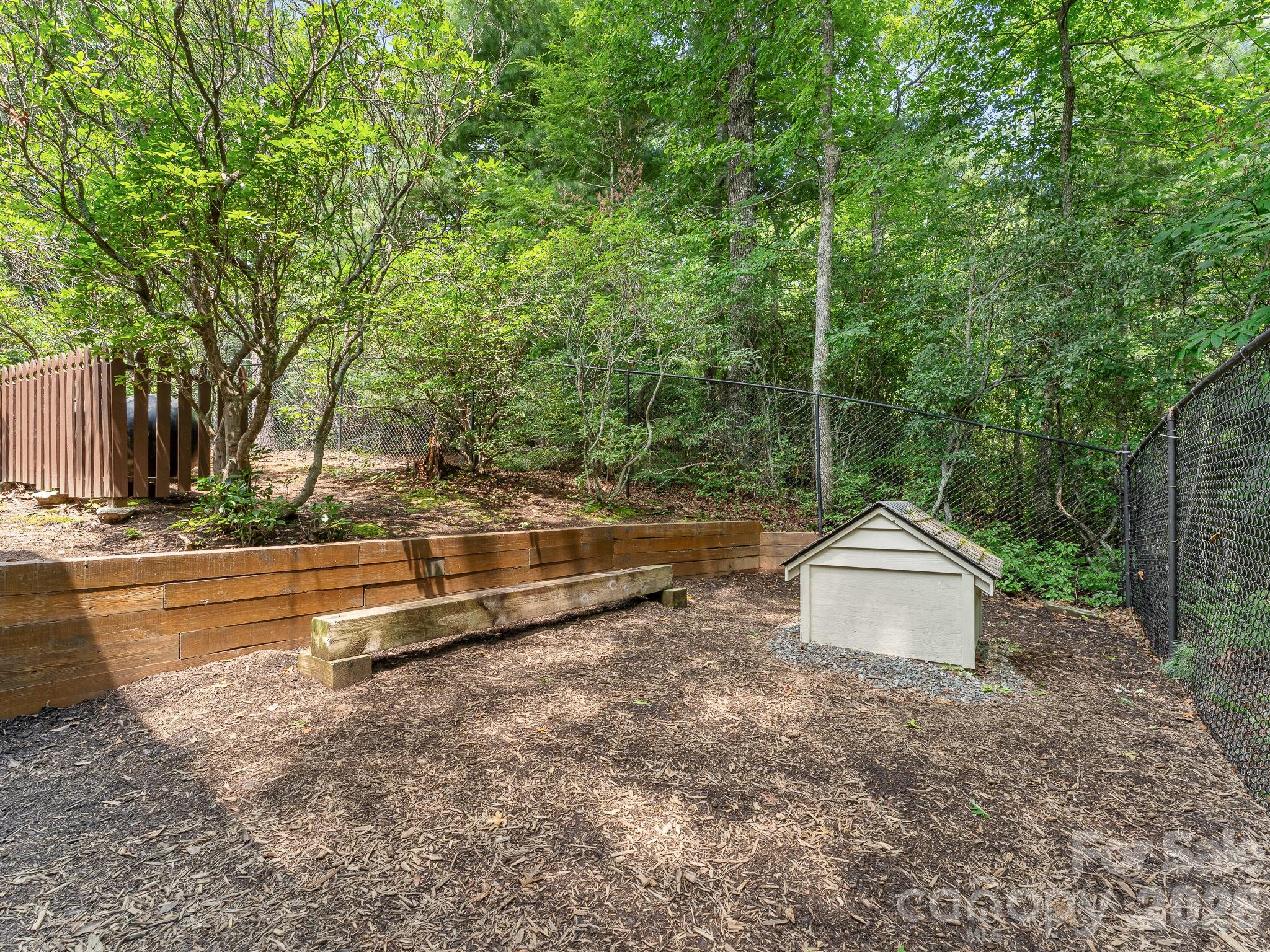 620 Thunder Road Property Photo 37