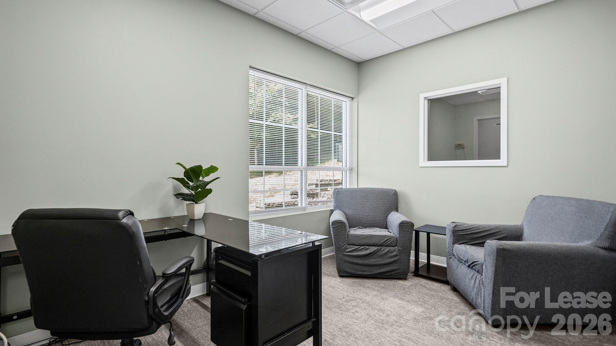 9719 Northeast Parkway 100 Property Photo 10