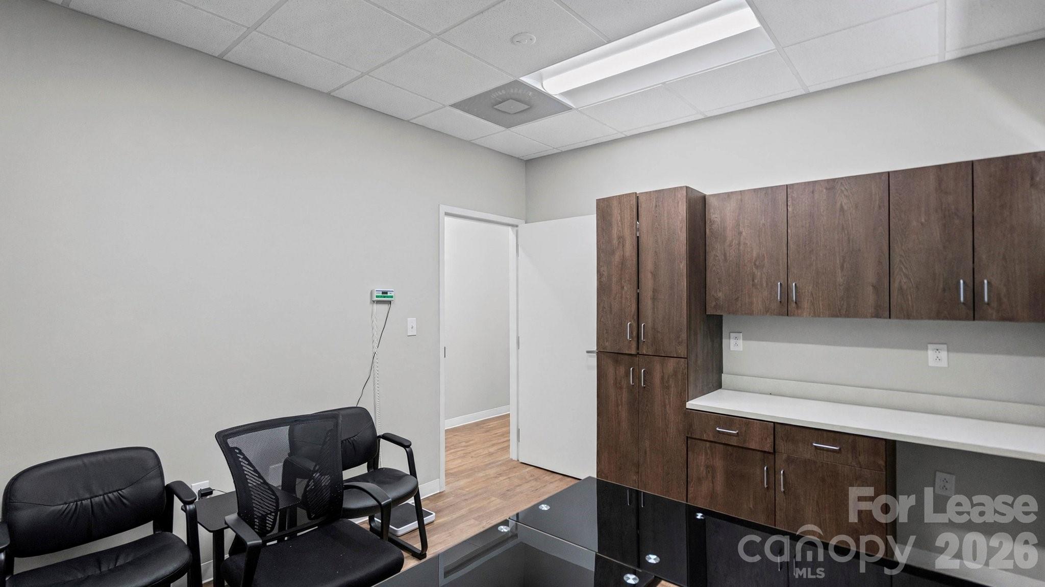 9719 Northeast Parkway 100 Property Photo 16