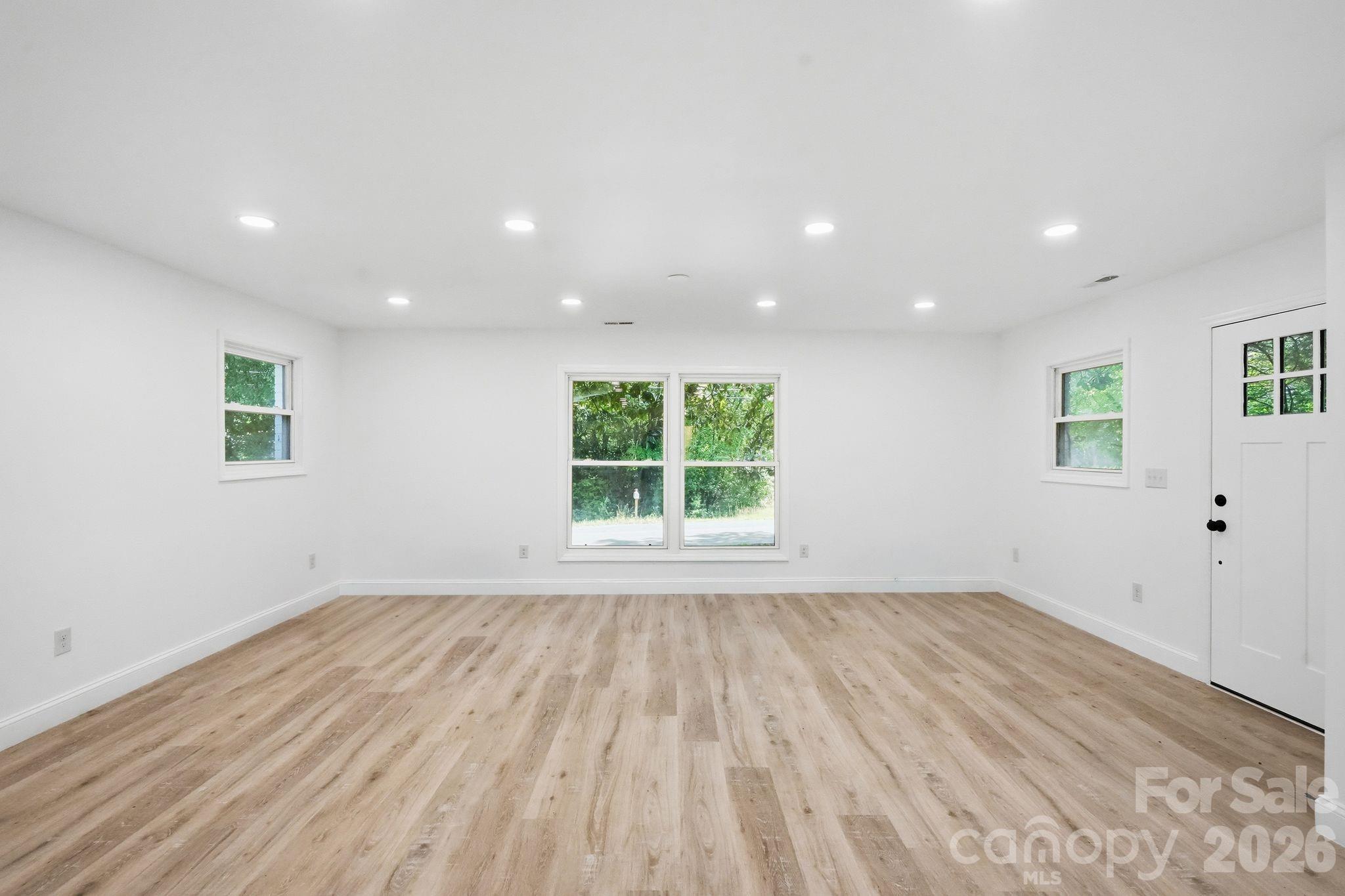 45680 Blackhawk Lane Property Photo 11