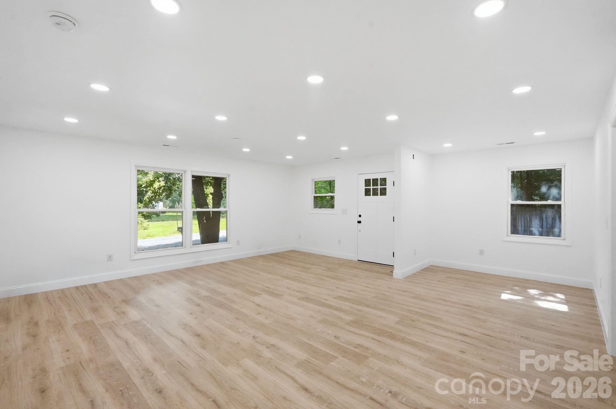 45680 Blackhawk Lane Property Photo 12